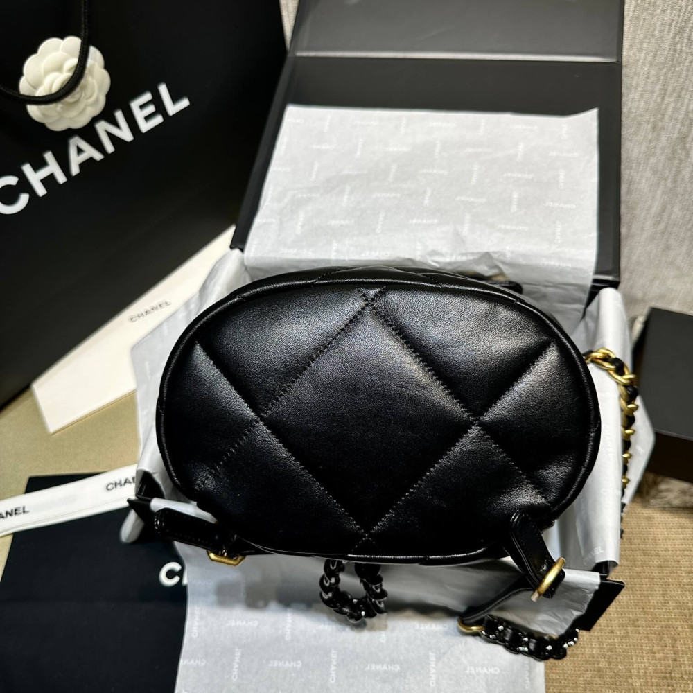 Chanel 19 Backpack Black Quilted Lambskin 26cm