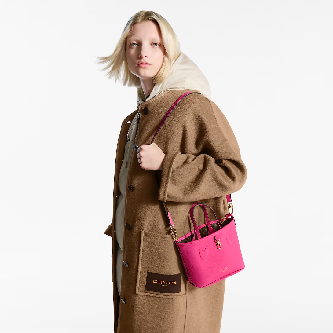 Louis Vuitton Neverfull Bandoulière Inside Out BB Rose Pondichery Cowhide 26.5cm M12106
