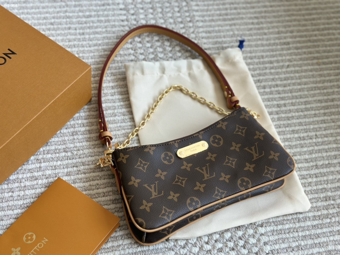 Louis Vuitton Liv Pochette Monogram Canvas 24Cm M83008