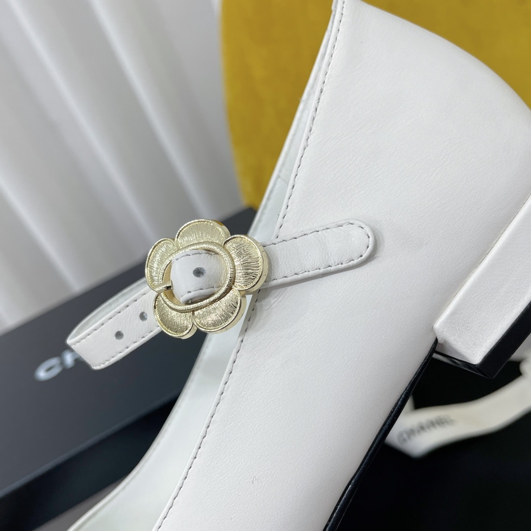 Chanel Mary Janes Black White