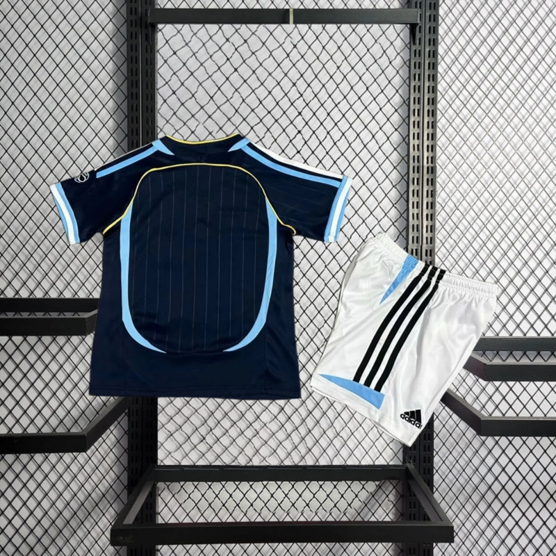 Retro KIDS 2006 KIDS Argentina away MESSI football jersey Retro