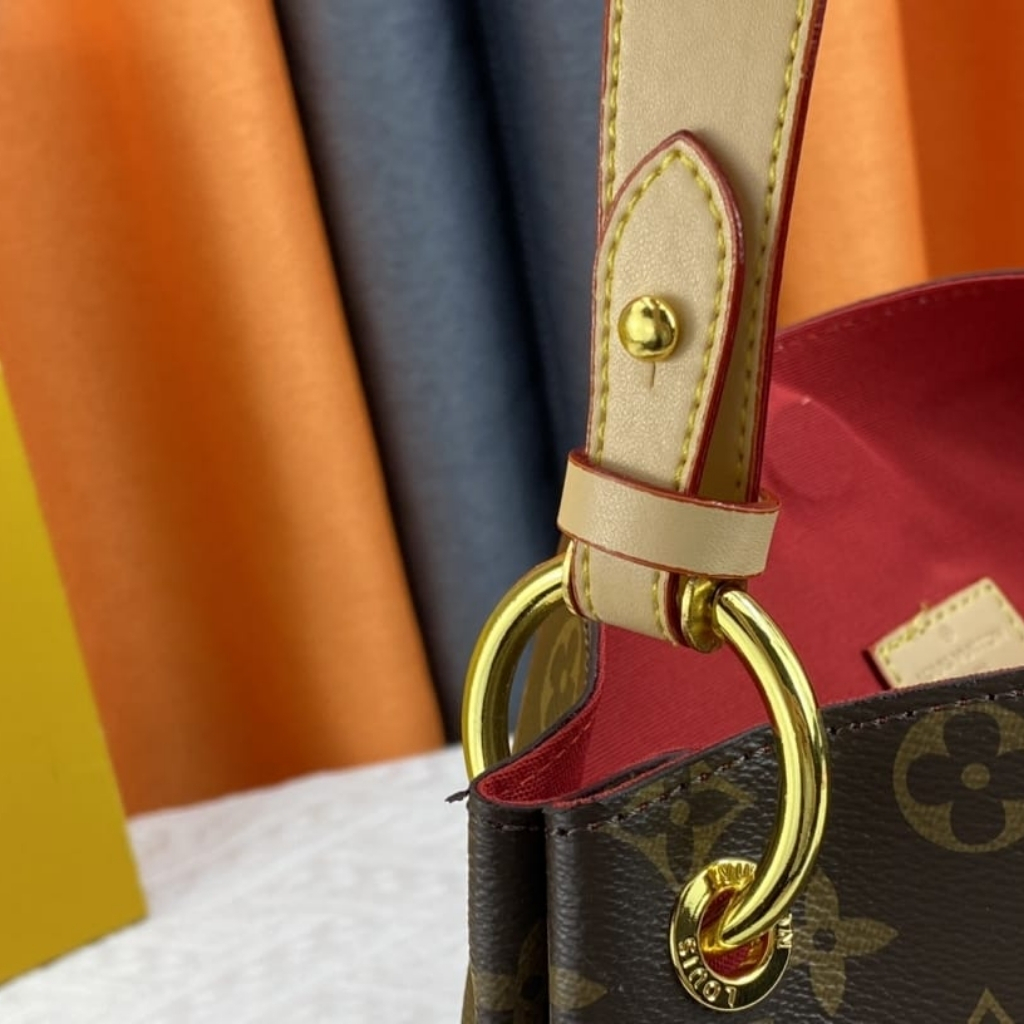Louis Vuitton Graceful PM Monogram Canvas Red 35Cm