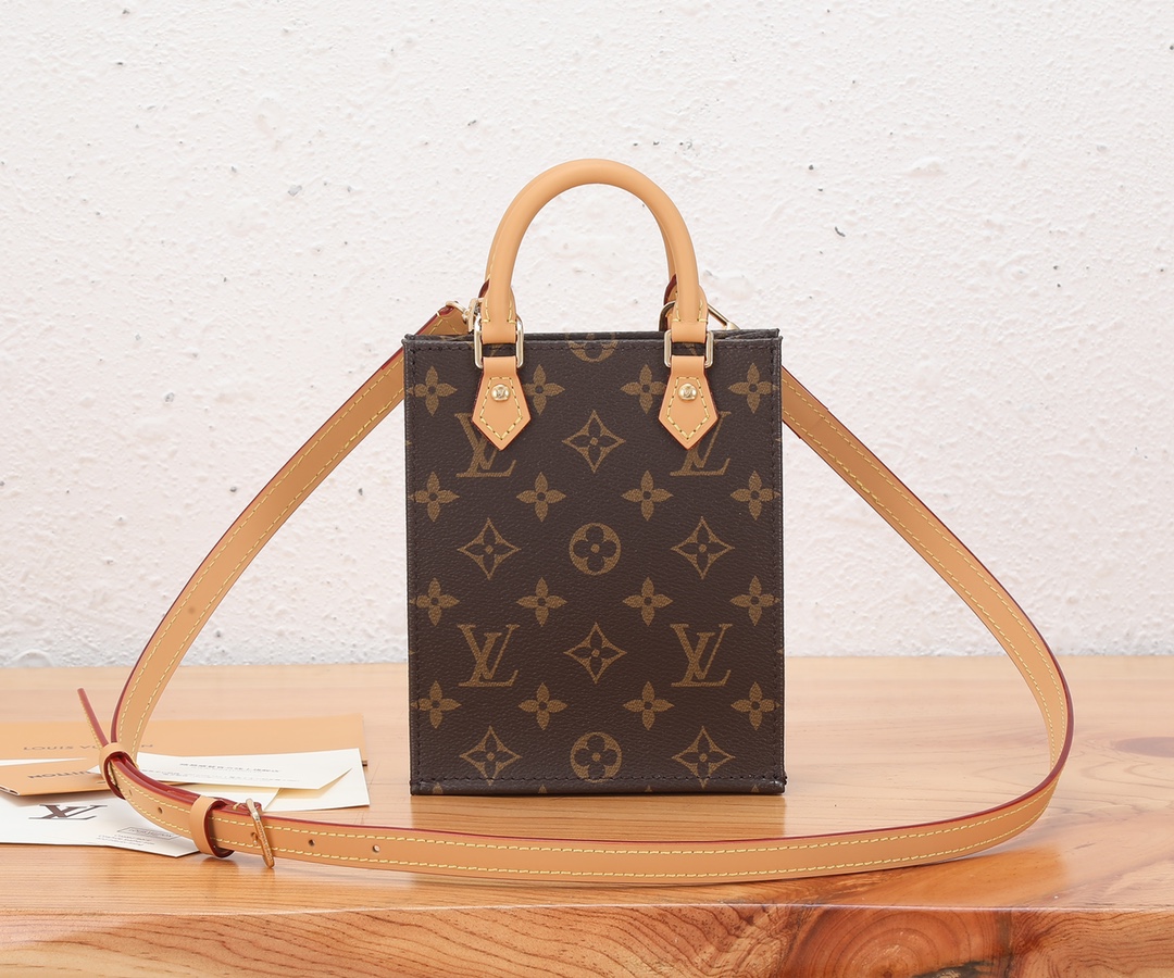 Louis Vuitton OnTheGo Tote Mini 17cm/6.7in Monogram Canvas Brown M81266 – Women