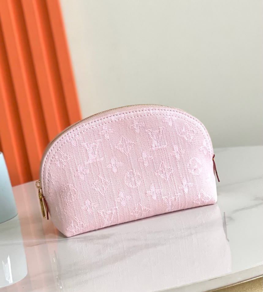 Louis Vuitton Pochette Cosmétique PM Bag Rose Ruby Pink 19cm M2A419