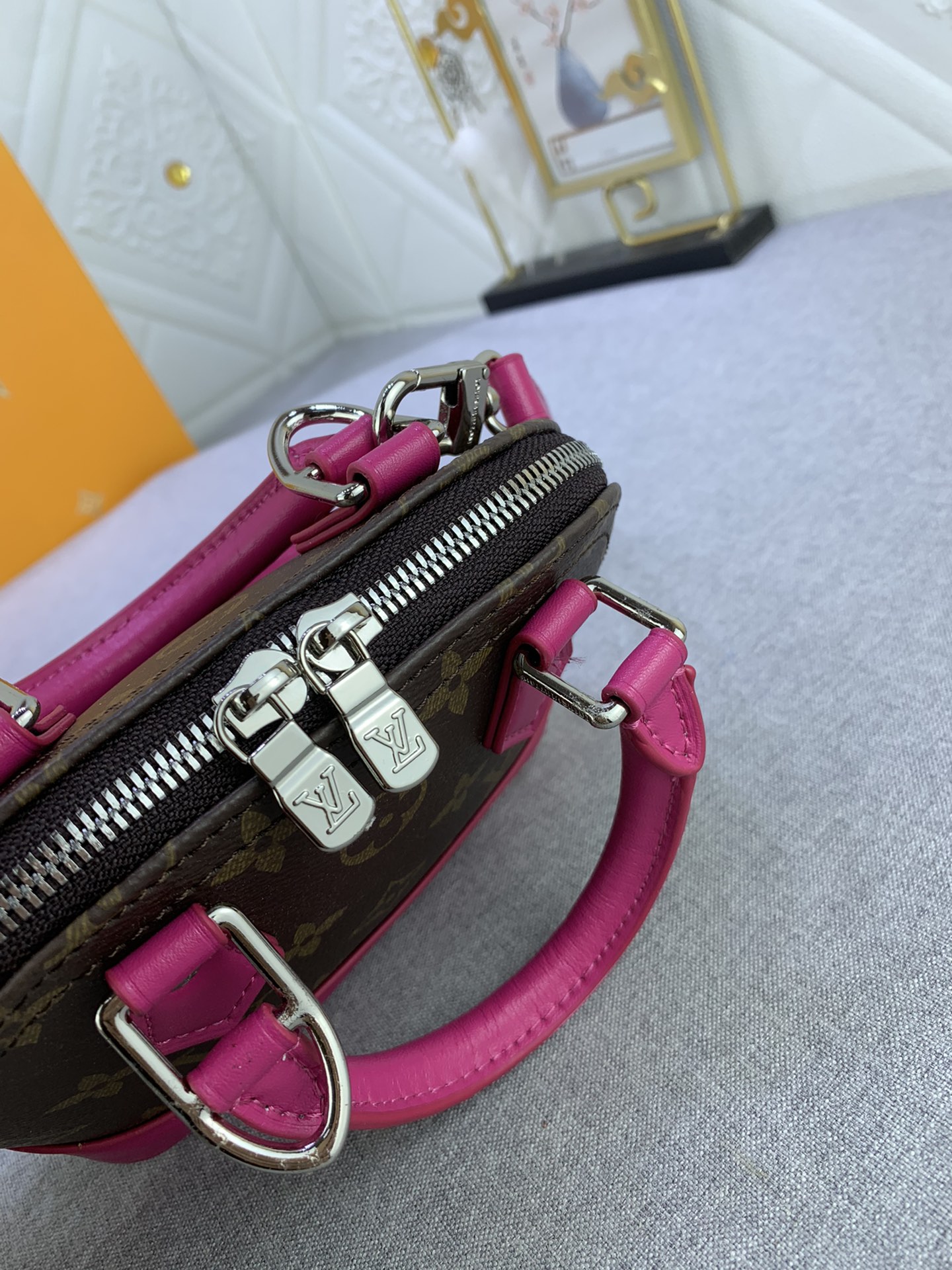 Louis Vuitton Mini Alma Monogram Canvas Mix With Pink 18Cm M83206