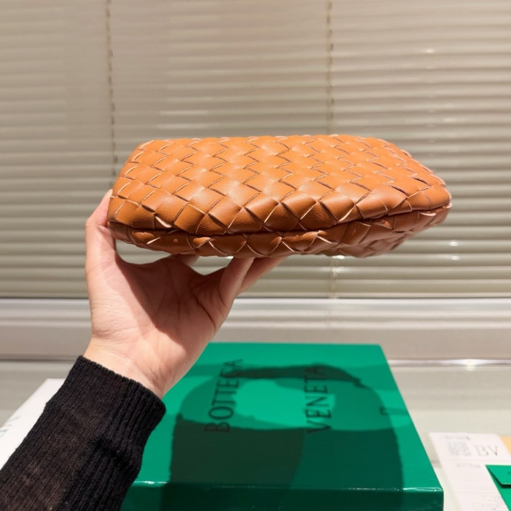 Bottega Veneta Mini Jodie Bag In Caramel 26Cm