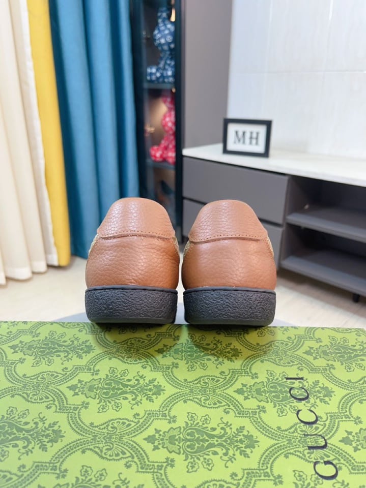 Gucci Gg Canvas And Leather Low Top Sneakers Brown