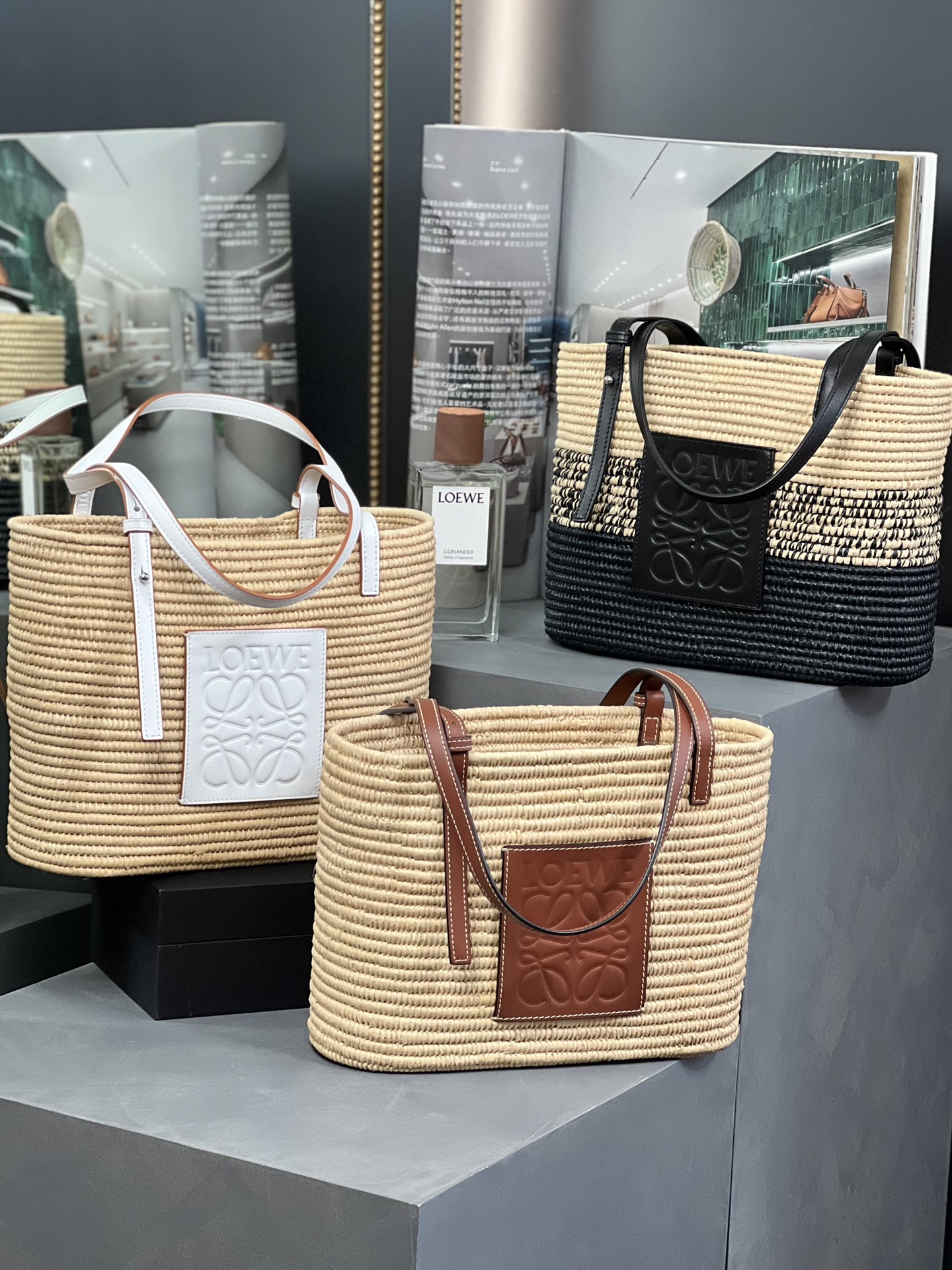𝗟𝗼𝗲𝘄𝗲 𝗕𝗮𝘀𝗸𝗲𝘁 Bag
