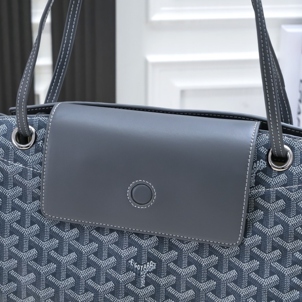 GOYARD ROUETTE SOUPLE BAG GREY 31CM