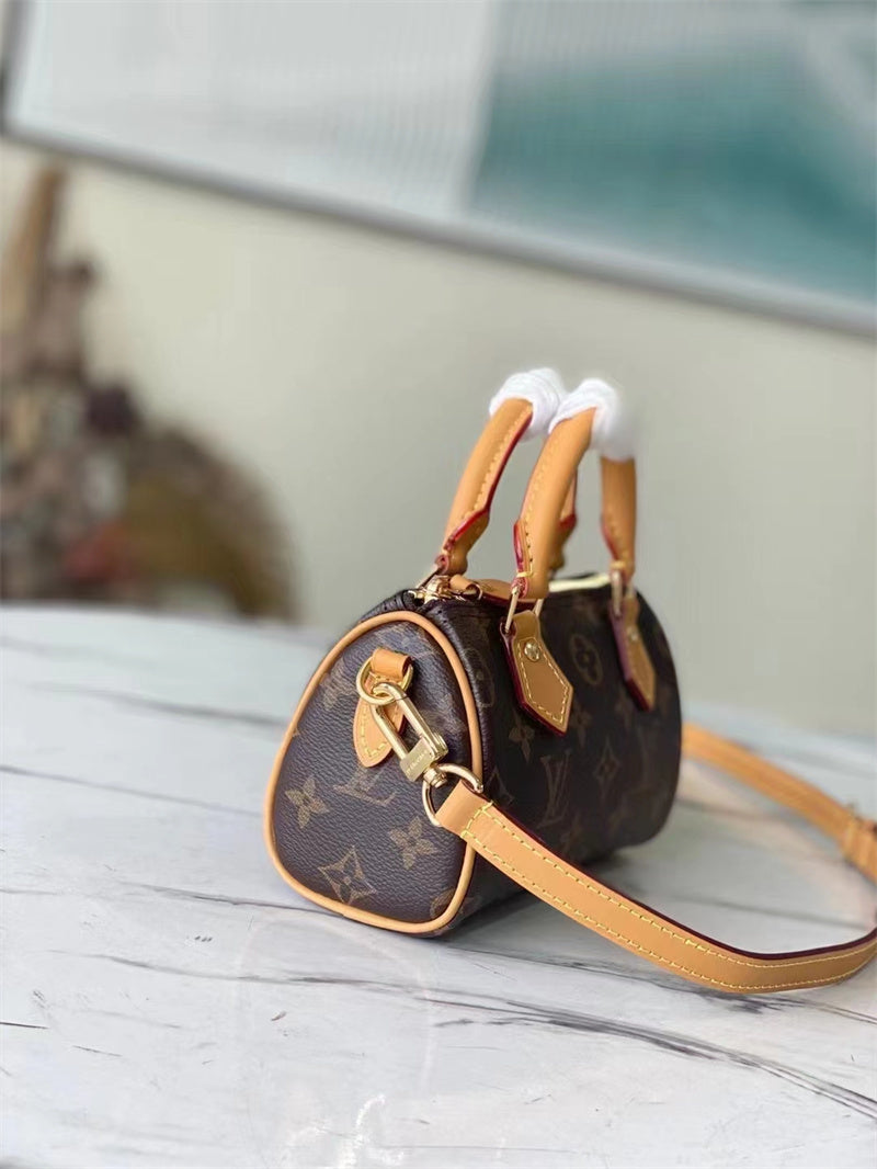 Louis Vuitton Nano Speedy Beige 16Cm