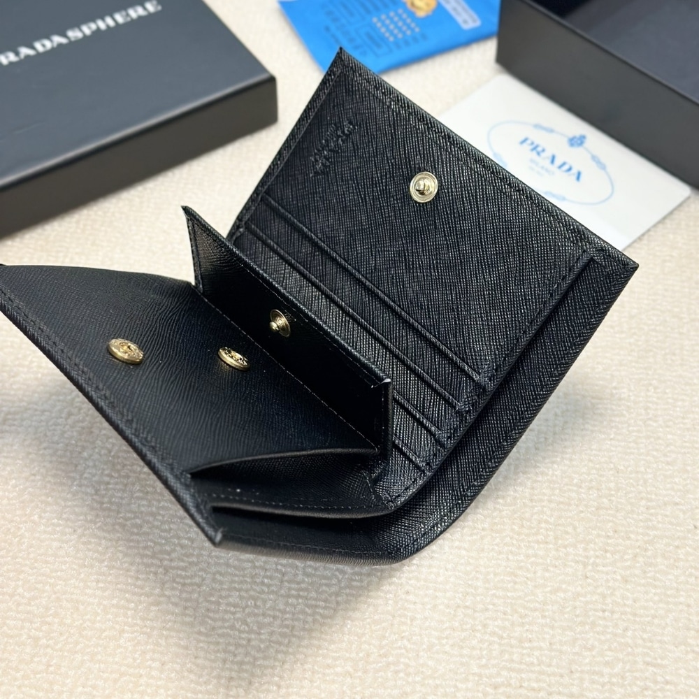 Prada Bifold Saffiano Leather Wallet Black 11Cm