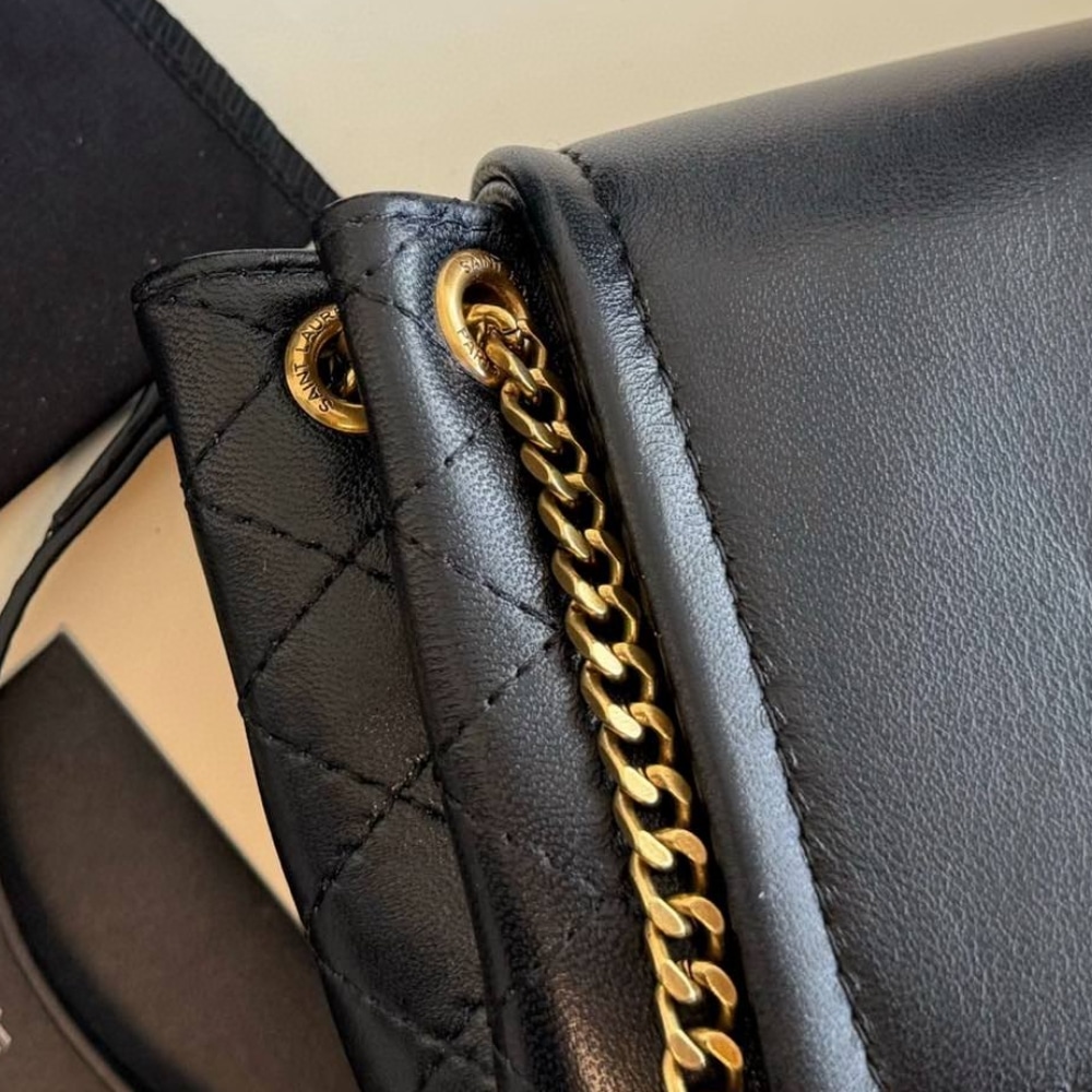 Saint Laurent Mini Nolita In Black 18Cm