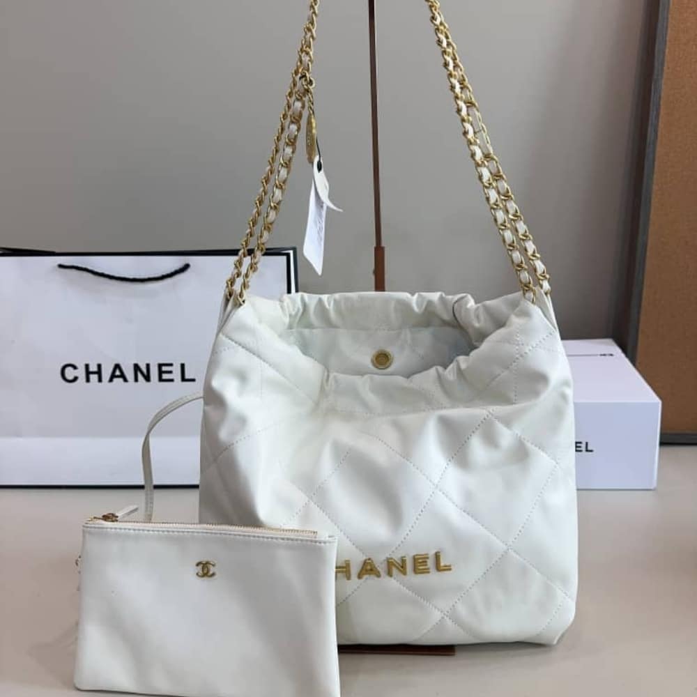 Chanel 22 Small Handbag White 36Cm AS3260 B09859 10601