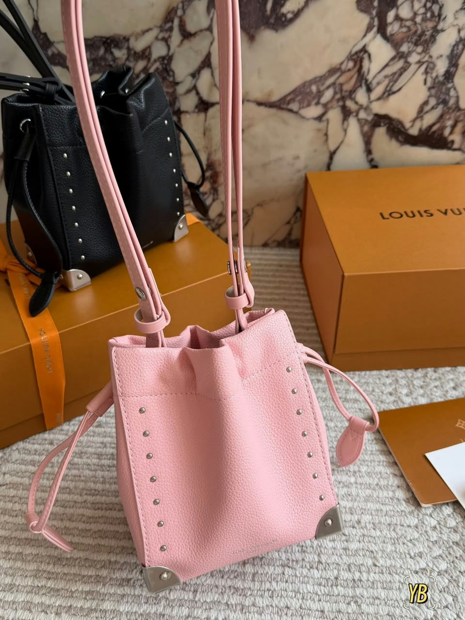 Louis Vuitton Nano Noé Trunk Bag 15cm M2A067