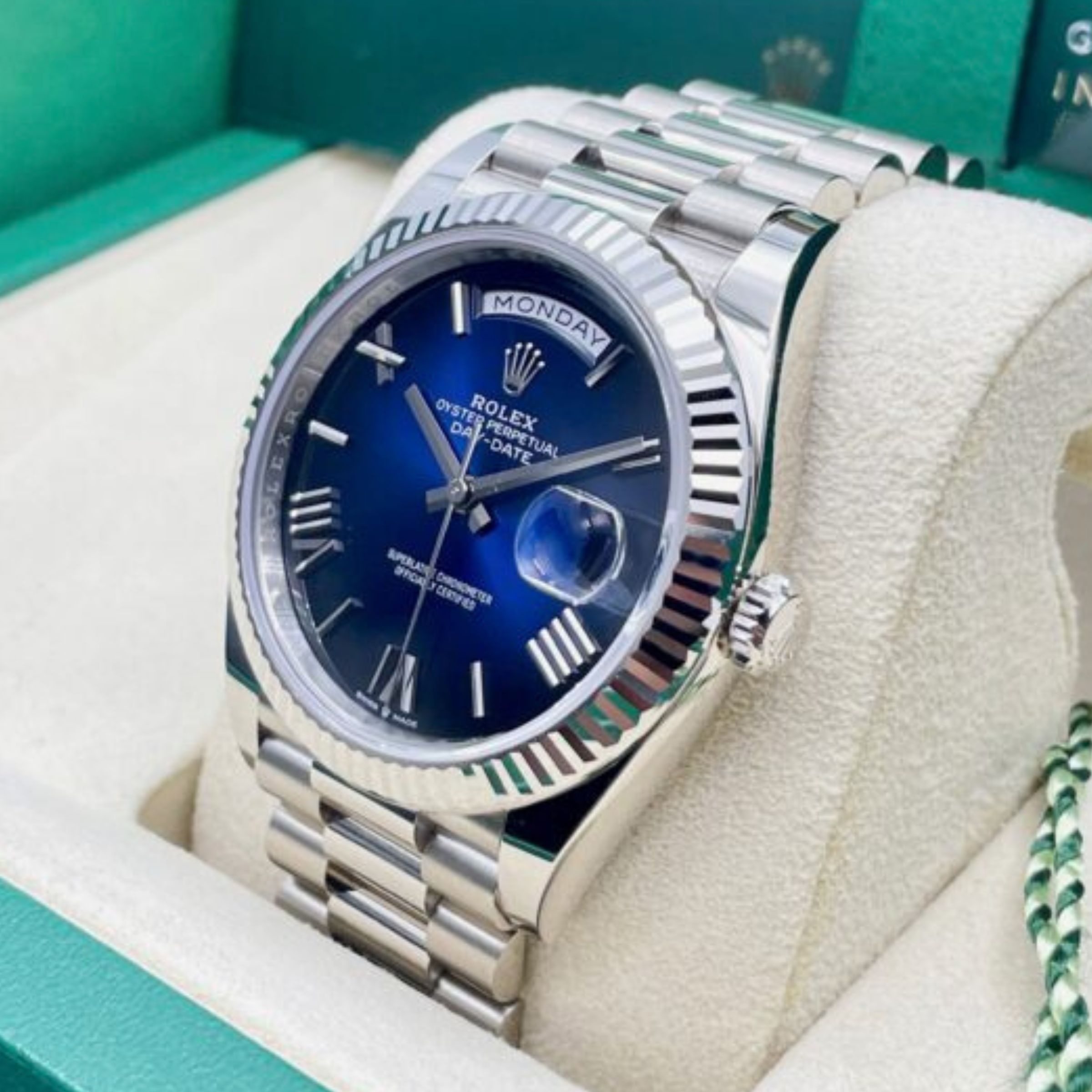 [Superclone] Rolex Day-Date 36mm Blue Ombré Dial President 128236
