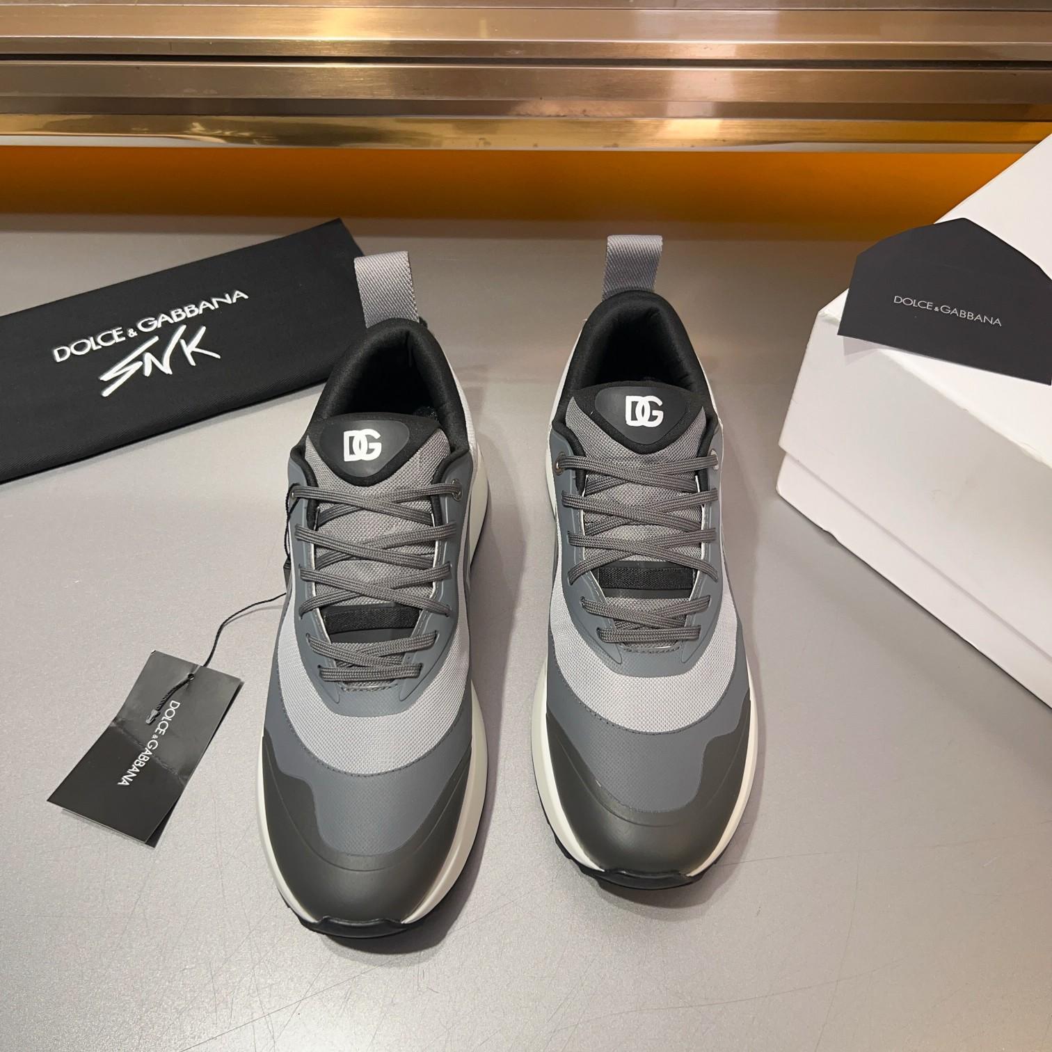 DOLCE & GABBANA Mixed-material sneakers