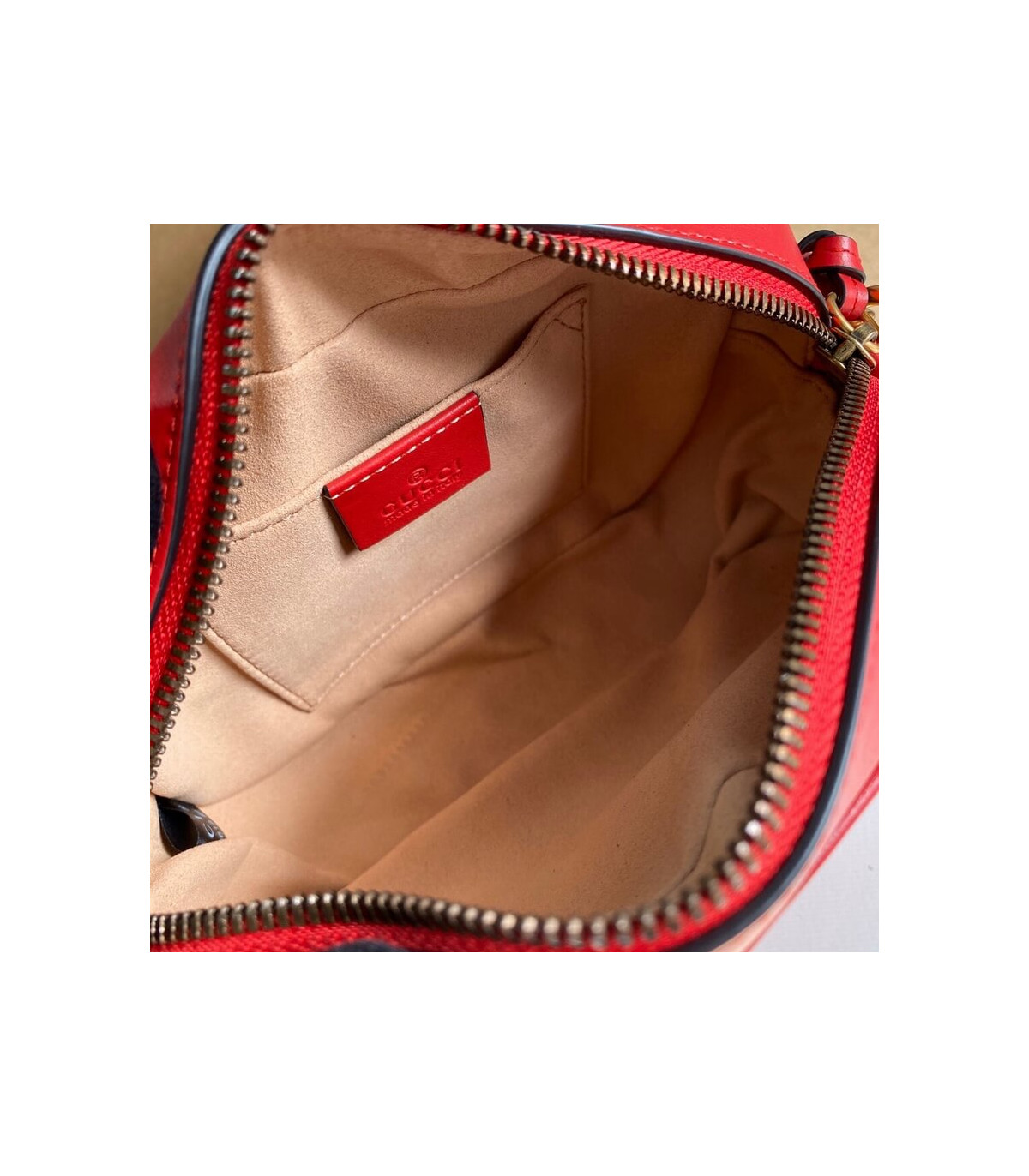Gucci GG Marmont Matelasse Mini Bag Red