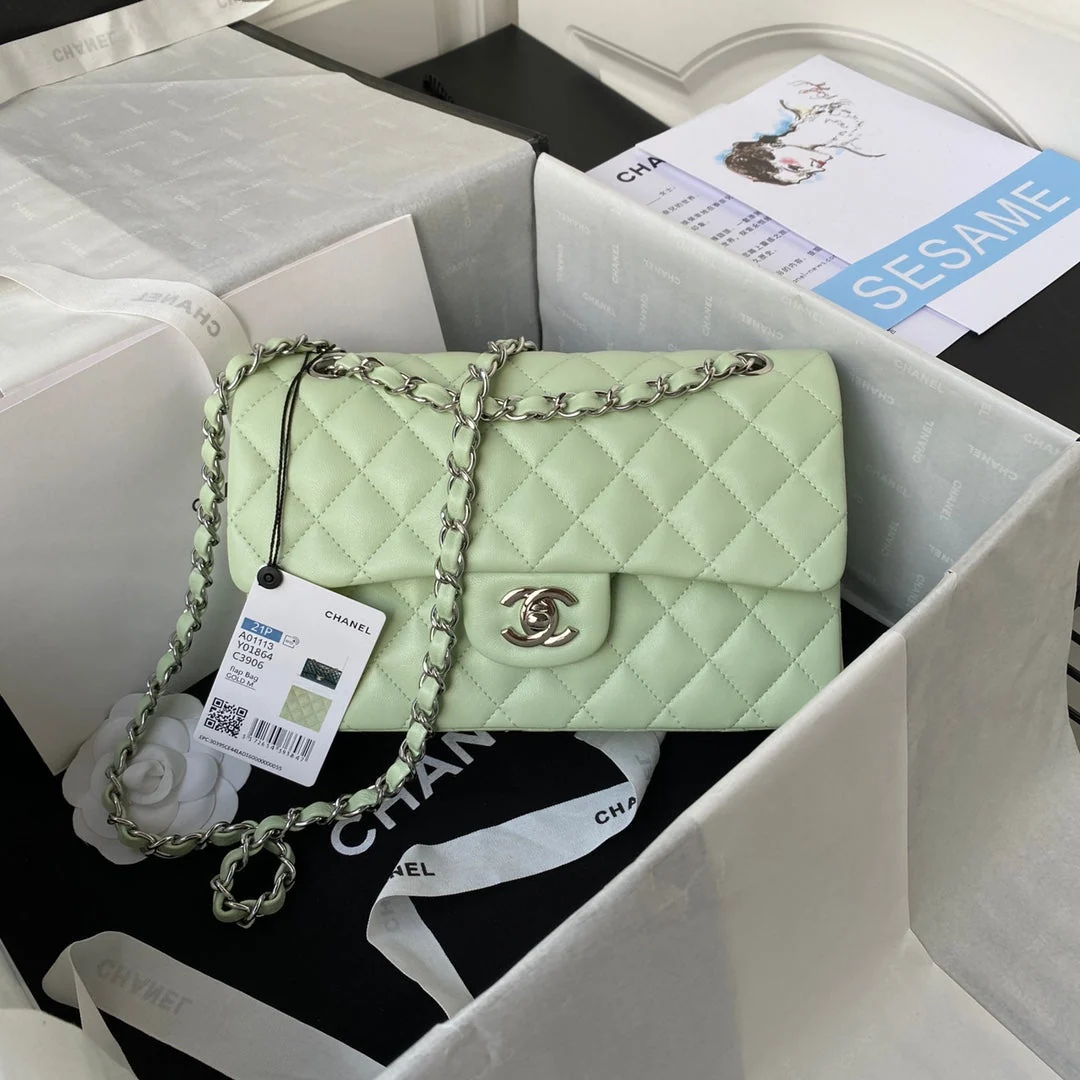 Medium Classic Flap Bag 23cm Light Green Lambskin Silver Hardware
