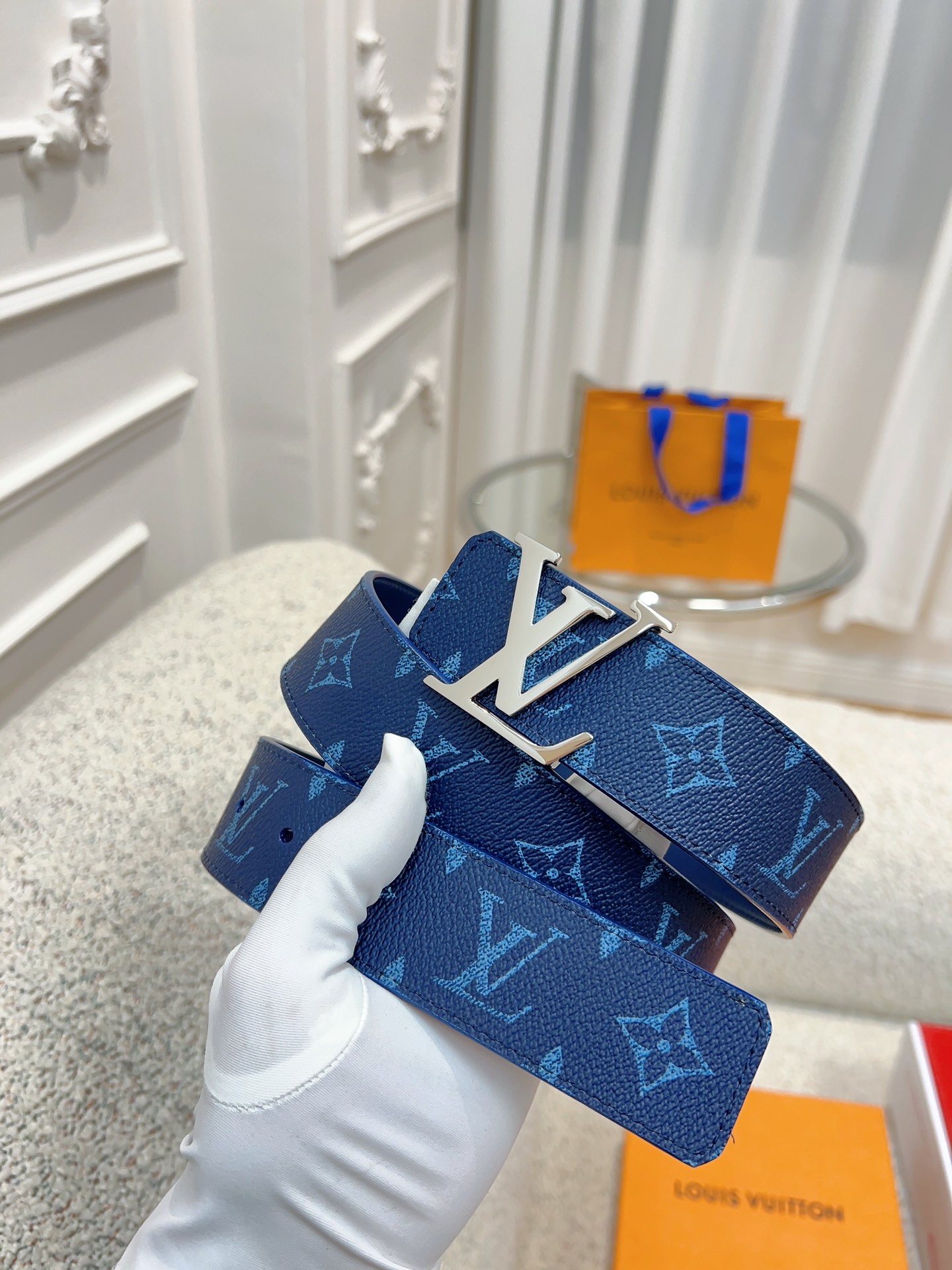 Louis Vuitton blue LV Initiales 40mm Reversible Belt