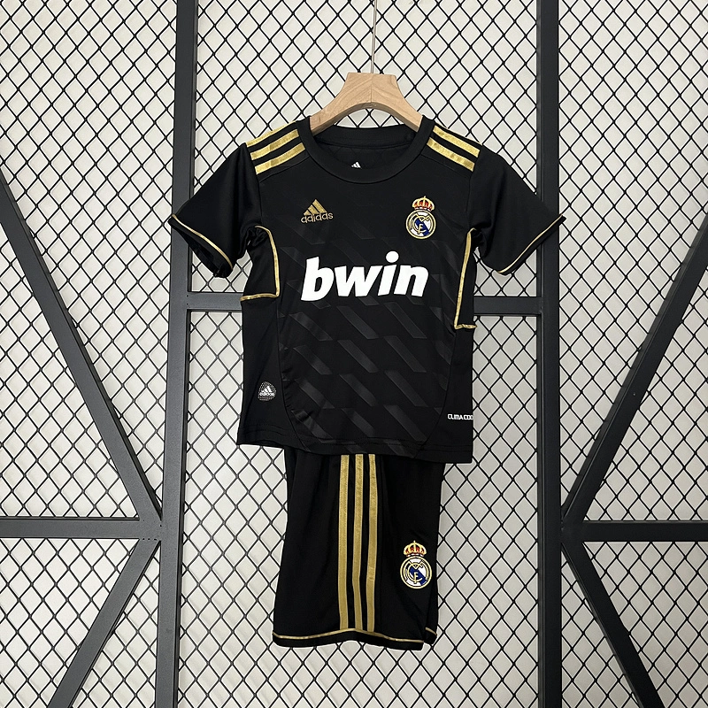 Retro Kids 2011-12 kids Real Madrid Away RONALDO Football jersey retro