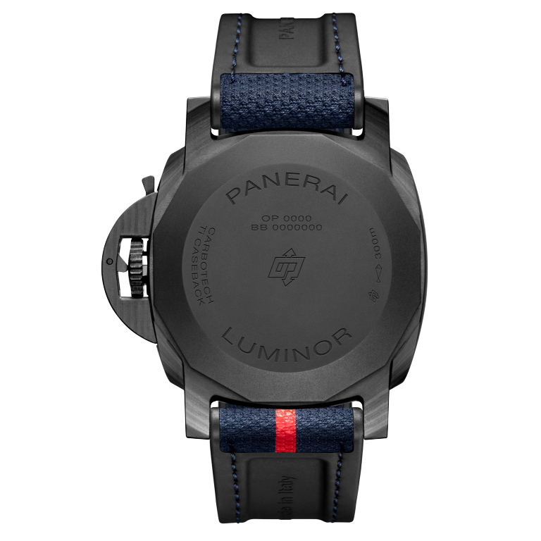 Panerai  Luminor Marina Carbotech™ Luna Rossa 44mm PAM01529