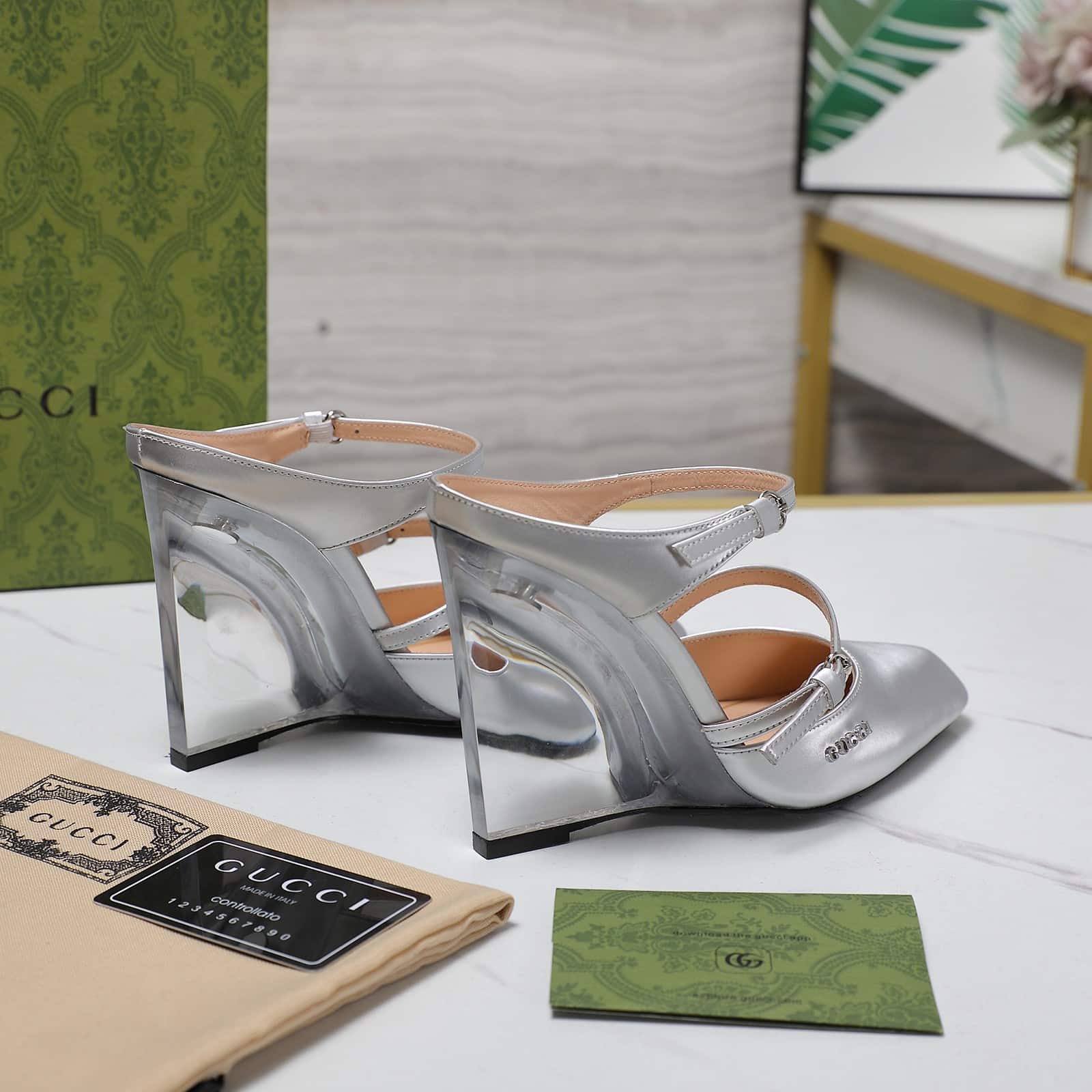 Gucci Women’S Wedge Mule Silver