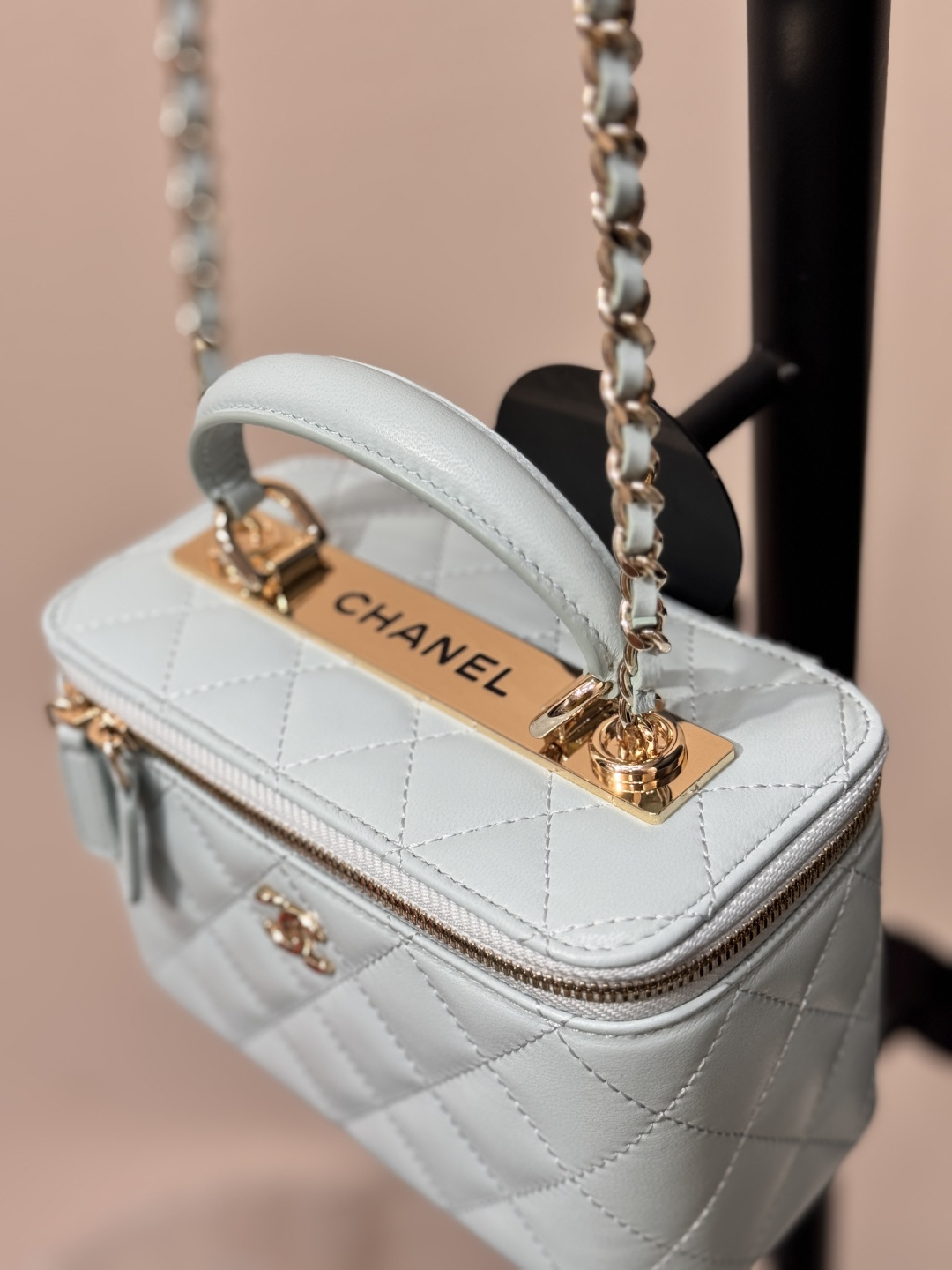 25C Light Blue Quilted Lambskin Vanity Case with Chain Strap