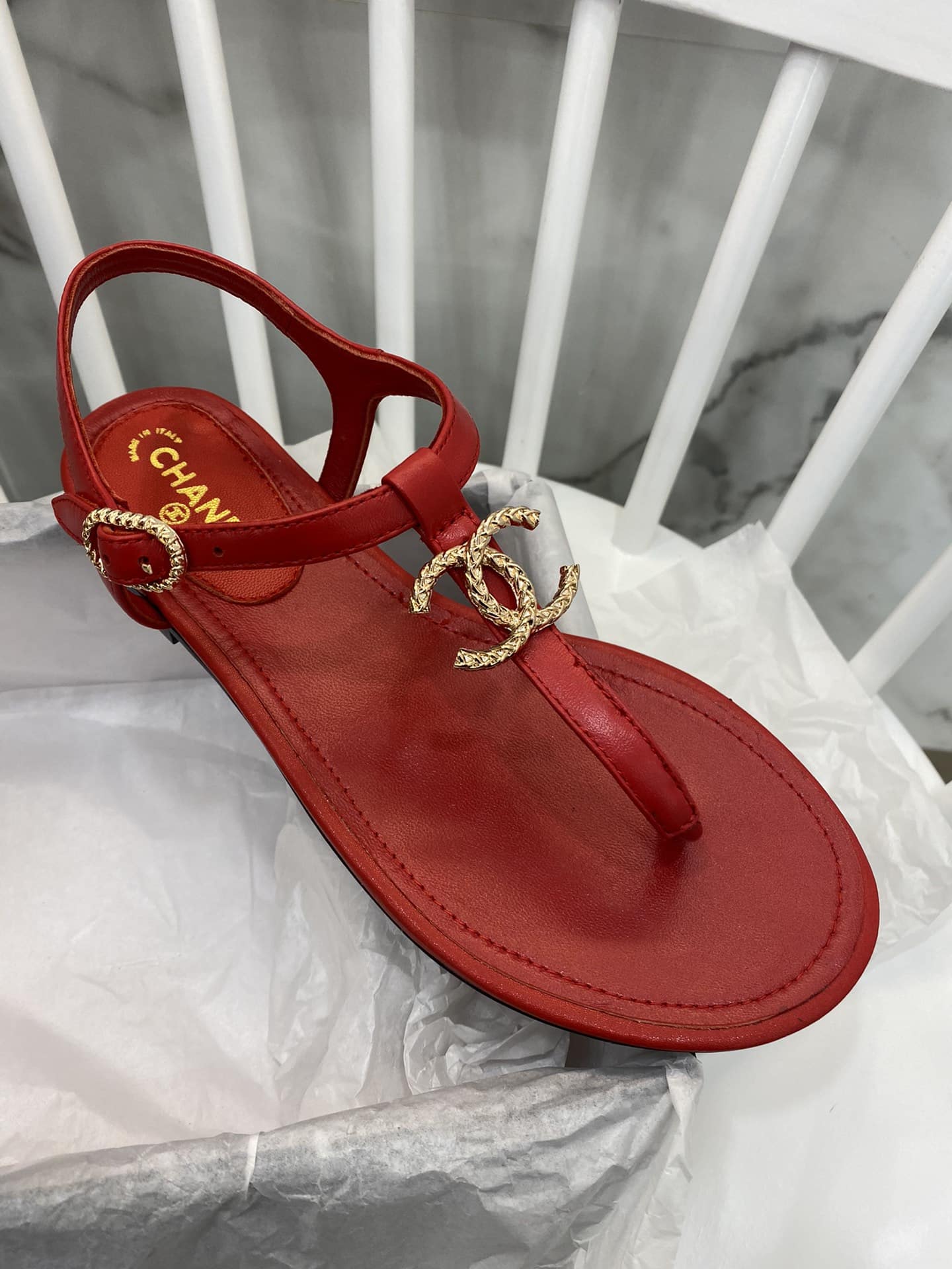 Chanel Gold Cc Logo Thong Sandals Wine Red
