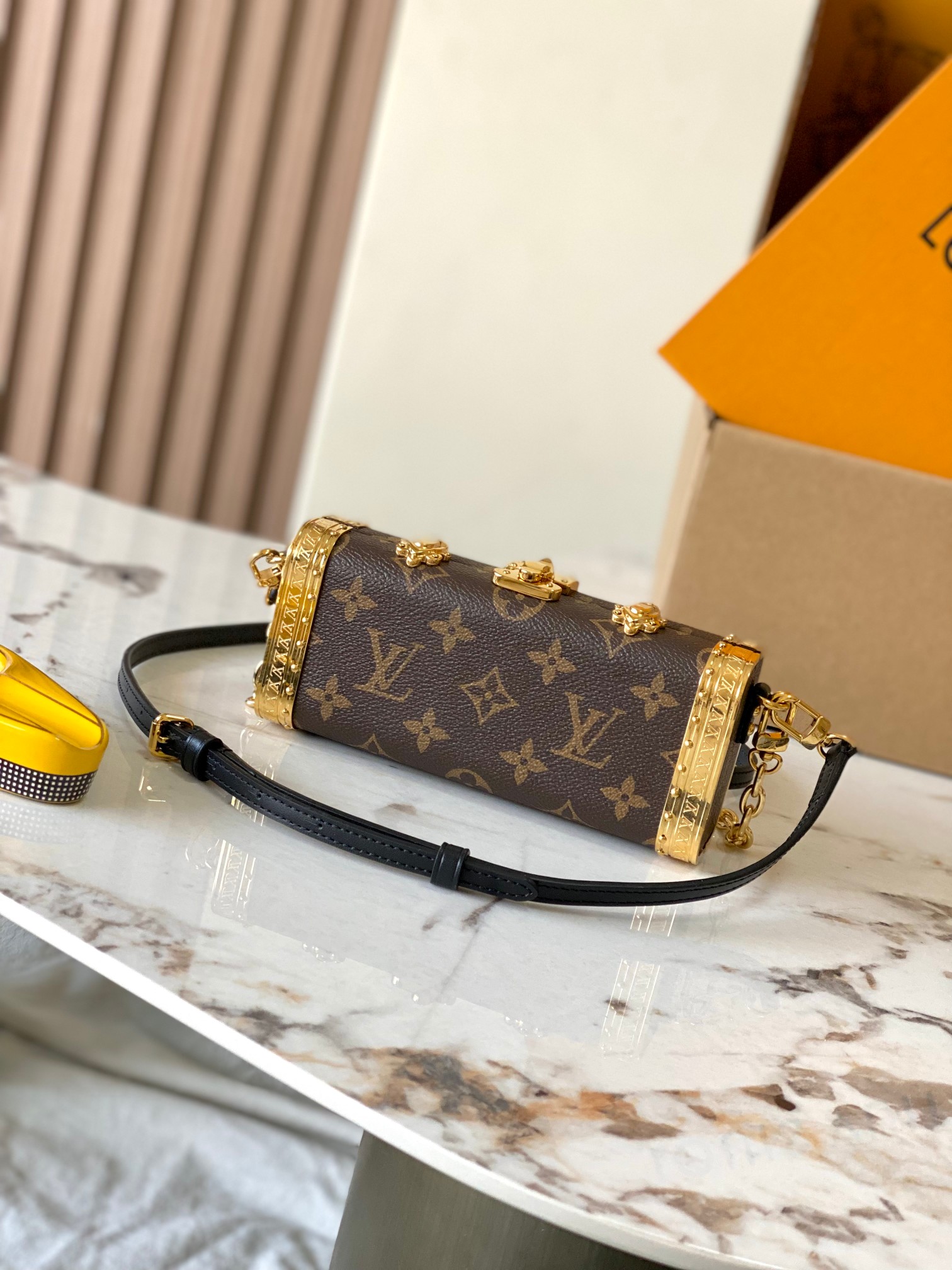 M46758 Vanity Case PM