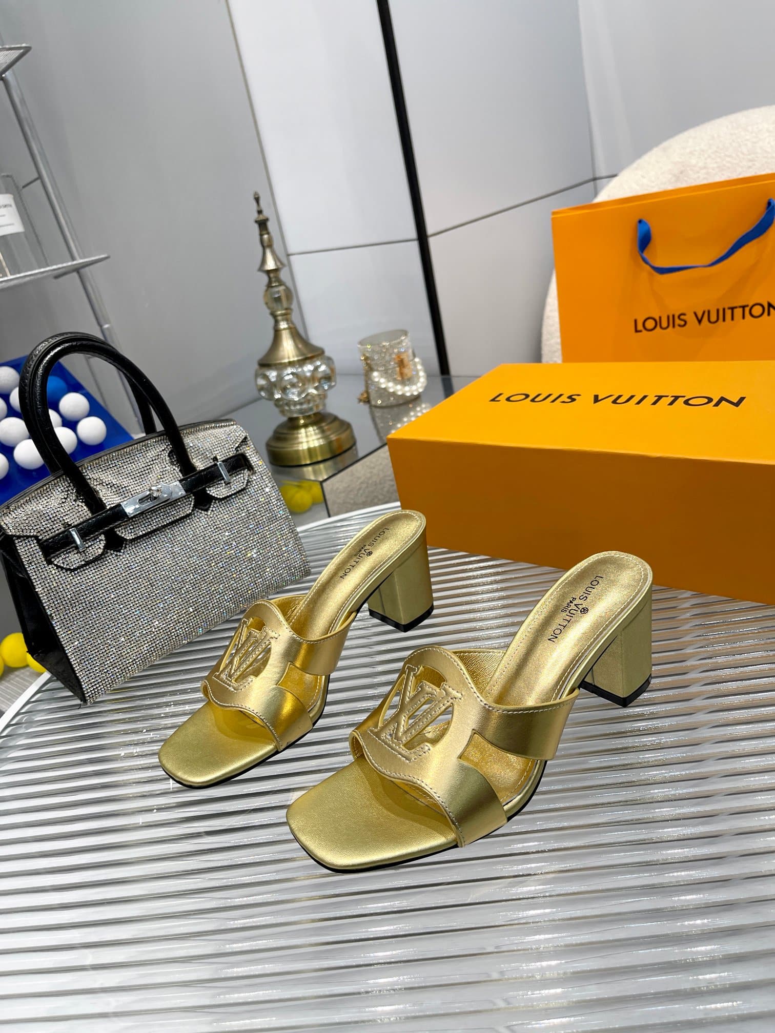 Louis Vuitton Lv Isola Mule Gold