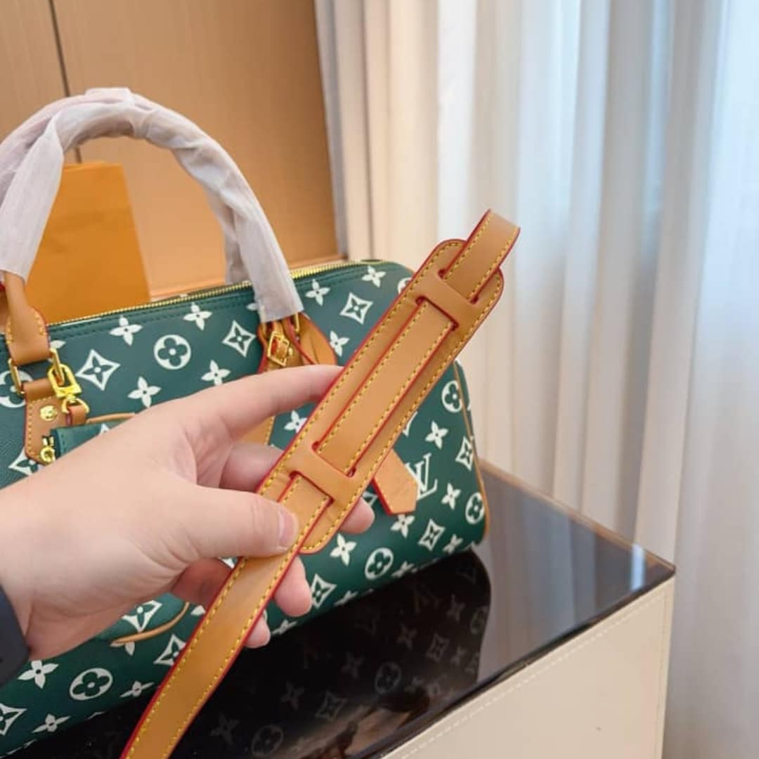 Louis Vuitton Speedy P9 Bandoulière 50 Green 50Cm M46991