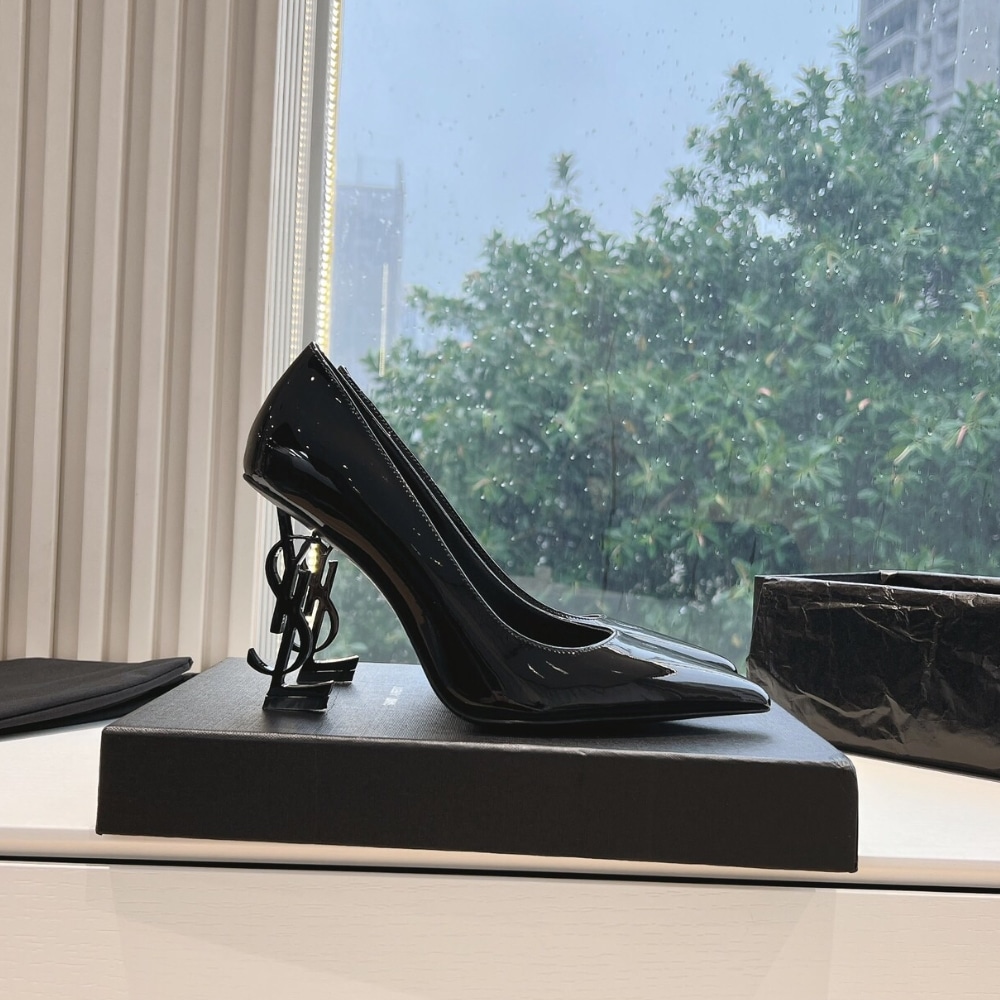 Saint Laurent Opyum Pumps In All Black 4720110Npvv1000
