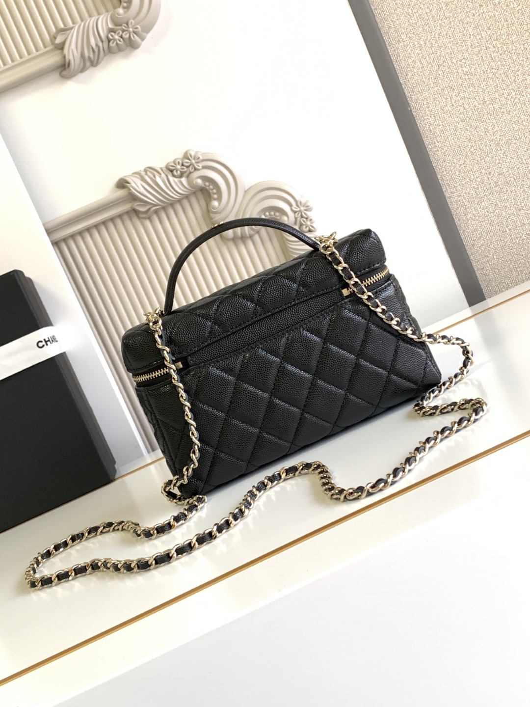 Chanel 25C Vanity Case Black 20cm