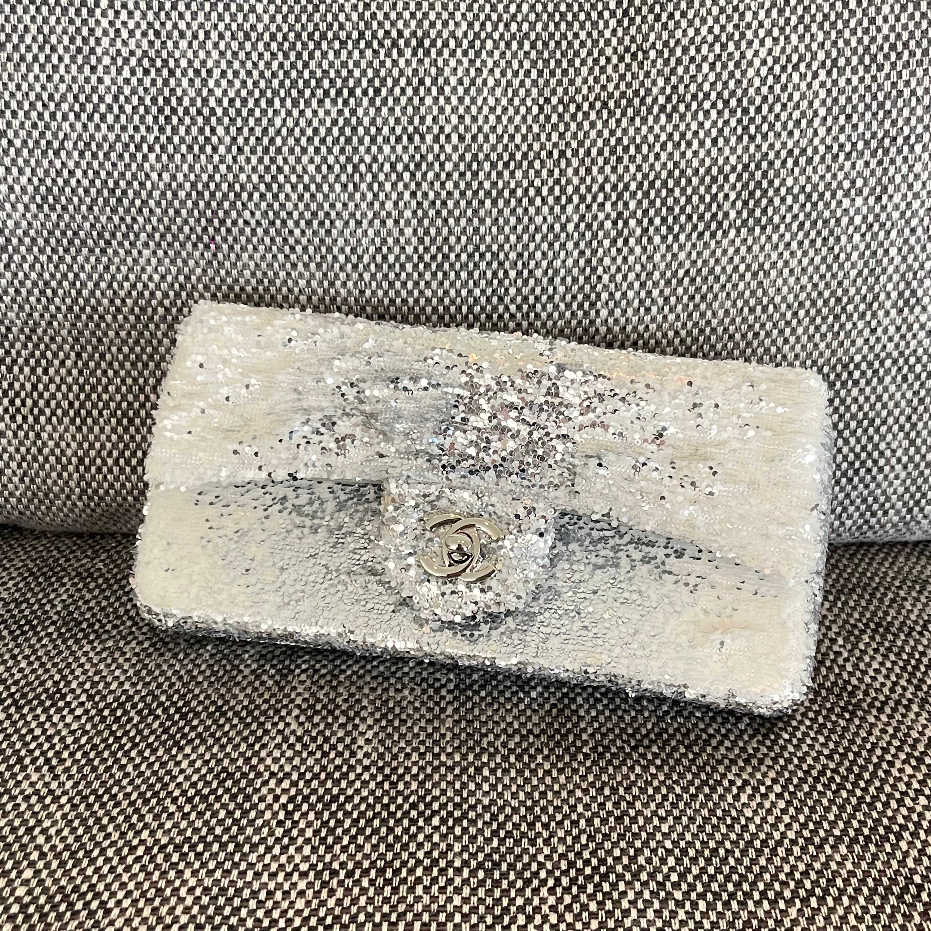 Classic Wallet on Chain Sequin