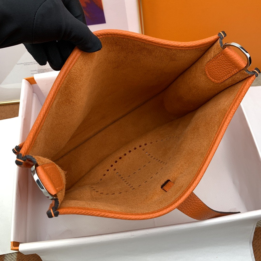 Hermès Evelyne III 29 Amazone Anemone 29cm H056277CC9J