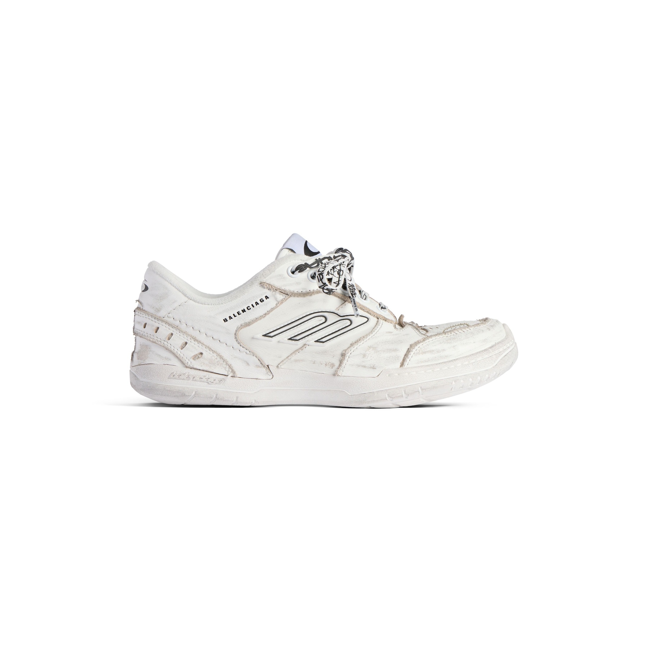 BALENCIAGA  Hamptons Worn-out Sneaker