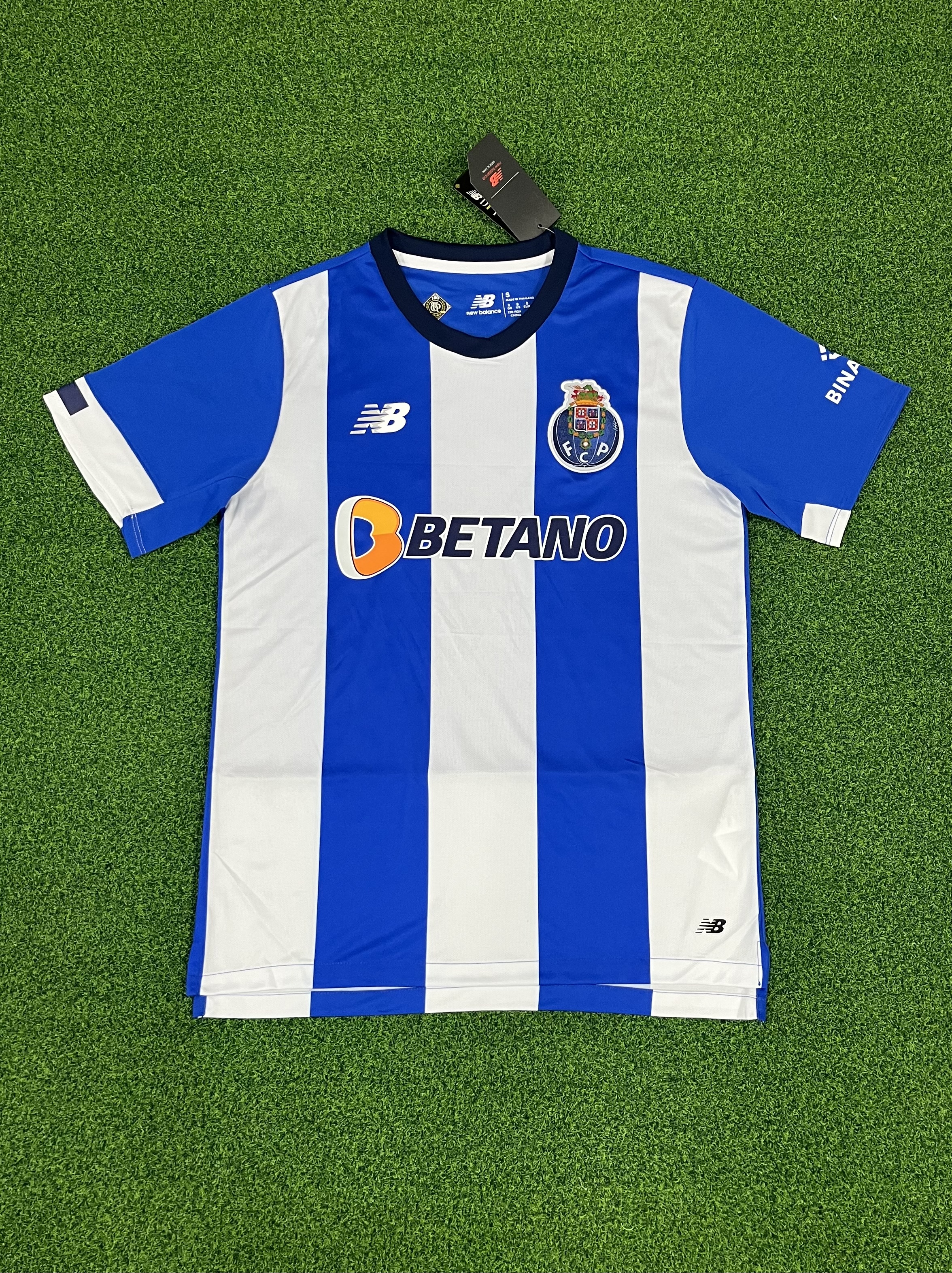 2425 FC Porto  Home  jersey.Player embroidery version