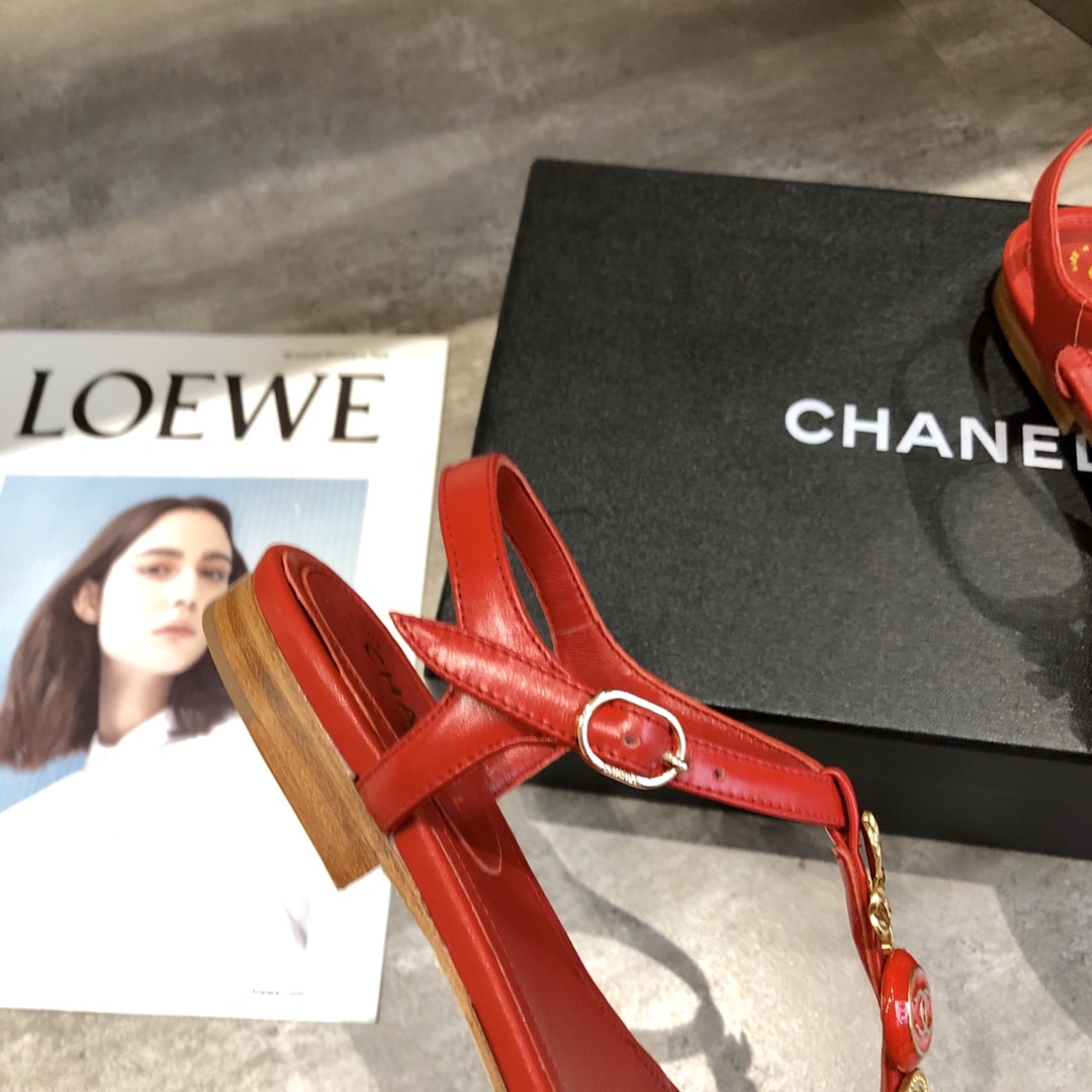 Chanel Camellia Thongs Sandals With Gold Leaf Clover Wine Red