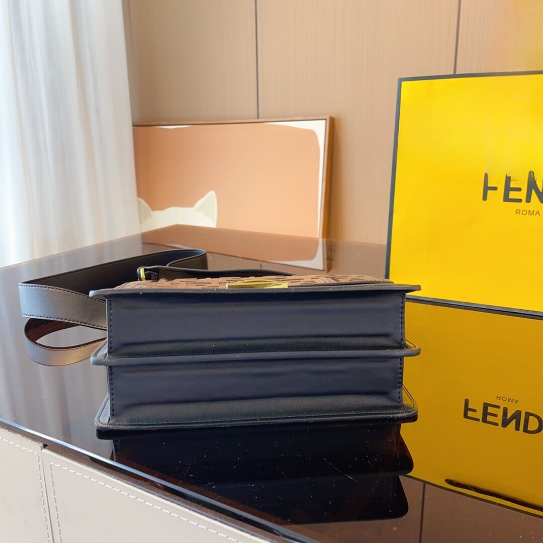 Fendi Kan I Leather Bag Brown 25Cm