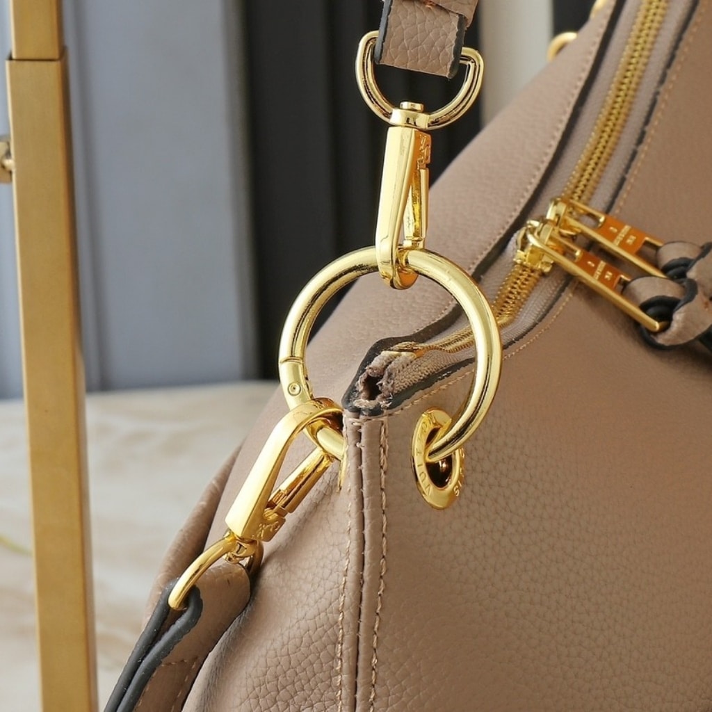 Louis Vuitton Maida Hobo Bag Tourterelle Gray 32cm M45523