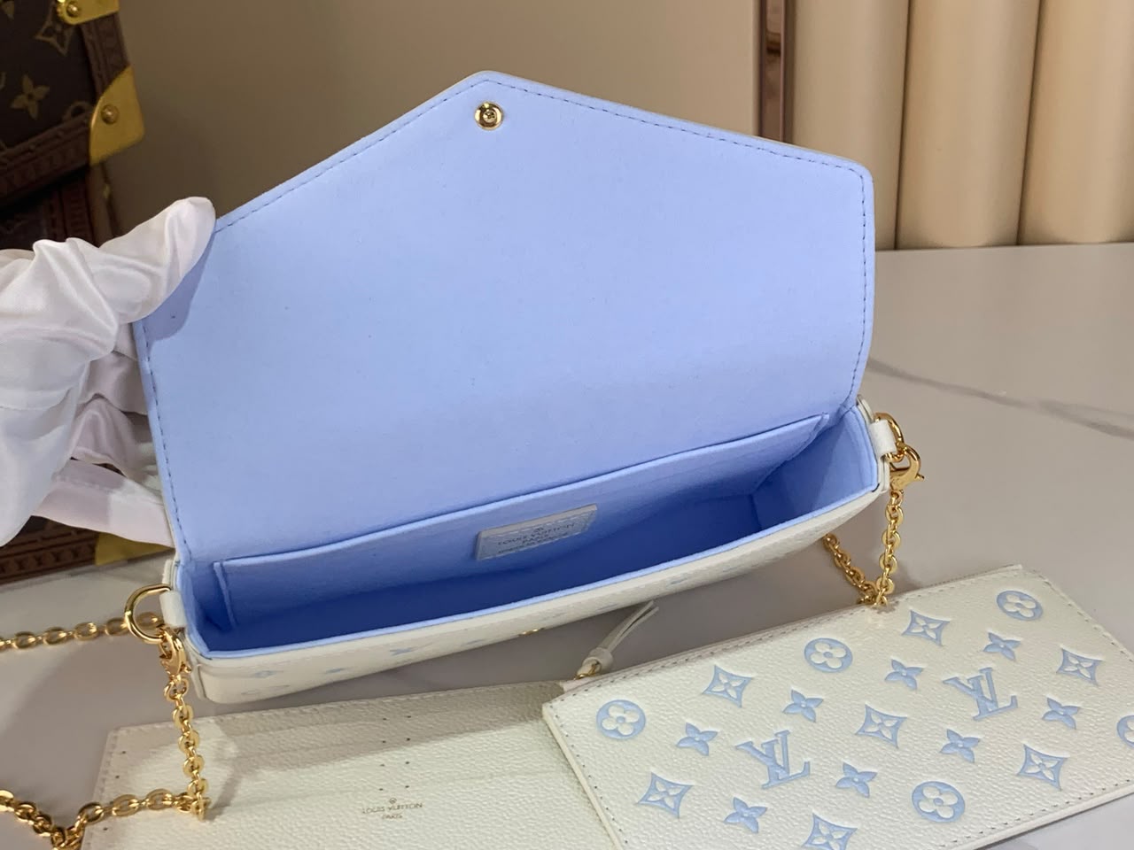 Louis Vuitton Pochette Félicie Bag 21cm M28127
