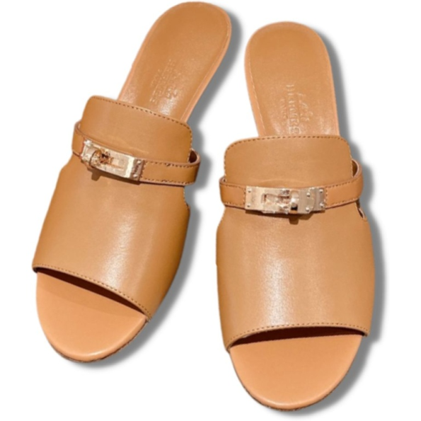 HERMES BROWN CANDY SANDAL