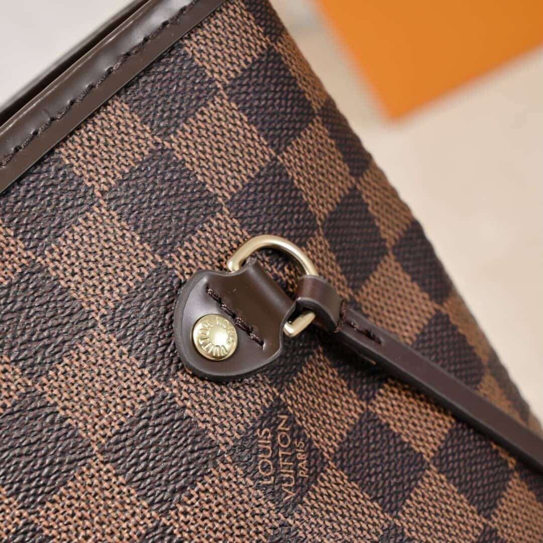 Louis Vuitton Neverfull MM Damier Ebene Cerise Red 31Cm N40599