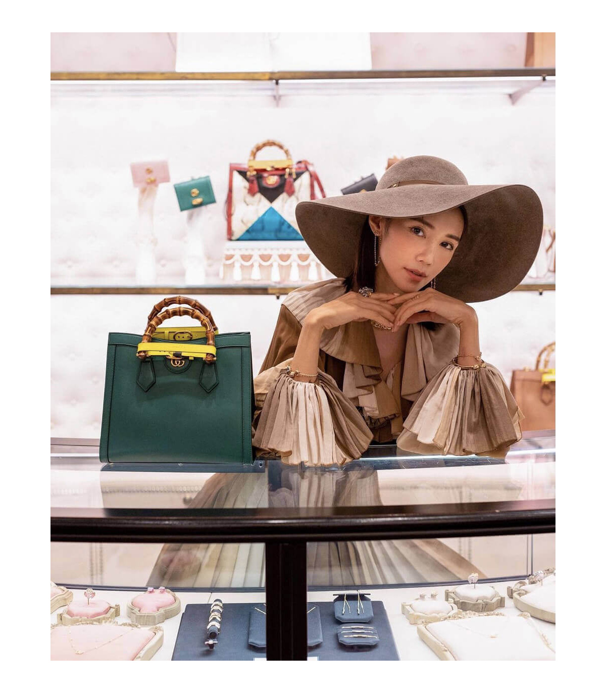 Gucci Diana Small Tote Bag Green