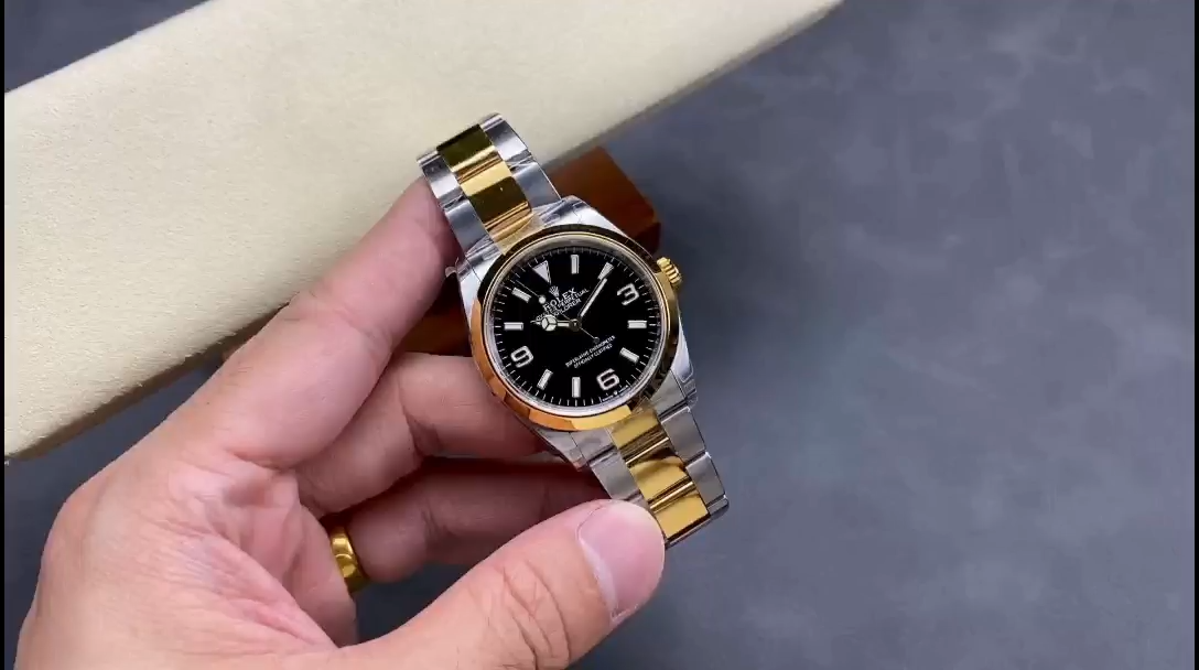 【Super Clone】Rolex Explorer 36 Black Dial Yellow Gold M124273 0001 Women's Watch