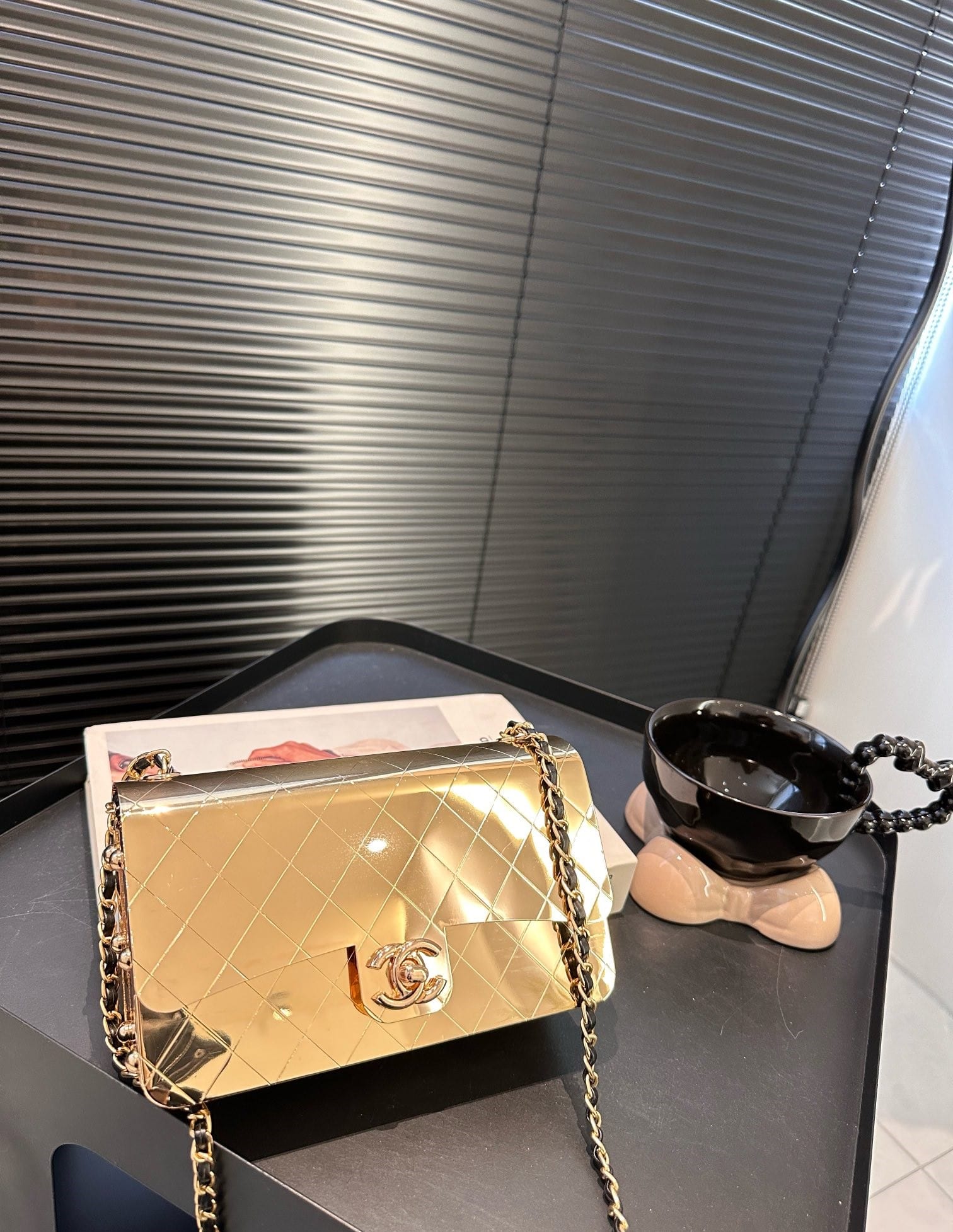 Chanel Flap Bag Gold Metal 18Cm