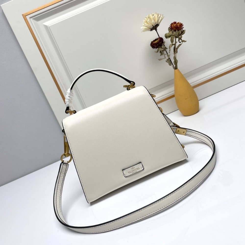 Valentino Garavani Small Vsling Wicker Handbag White 22Cm