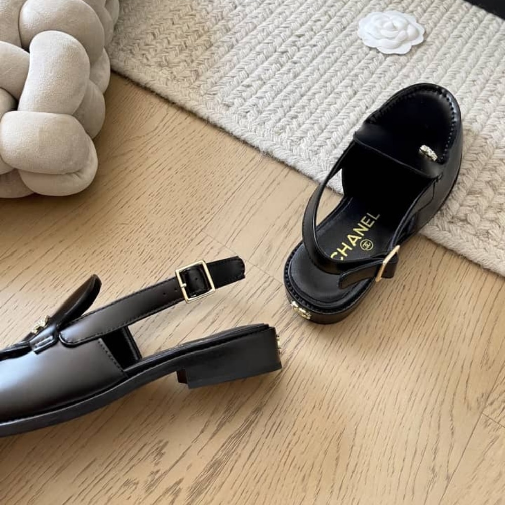 Chanel Interlocking Cc Logo Slingback Flats Black