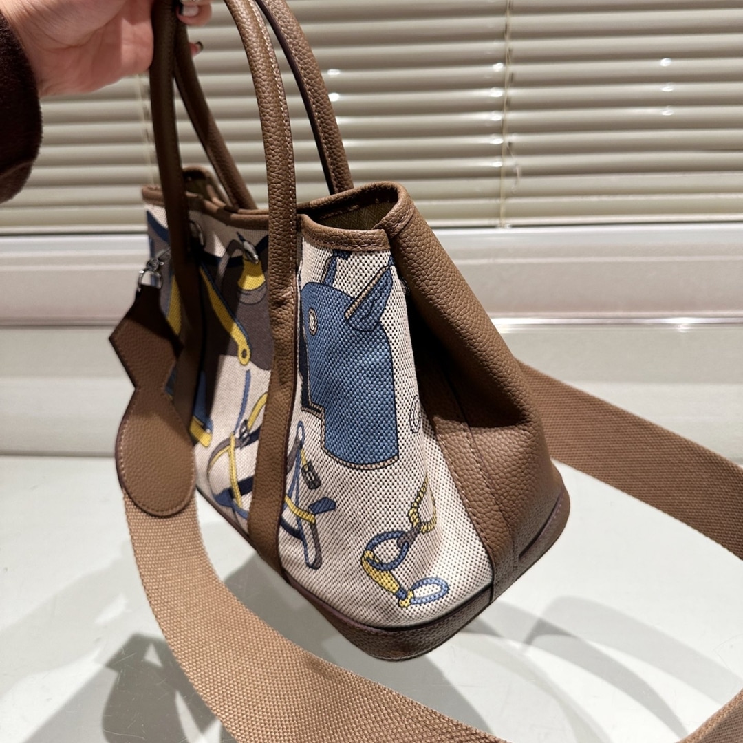 Hermes Garden Party Voyage 30 Bag Brown 30cm