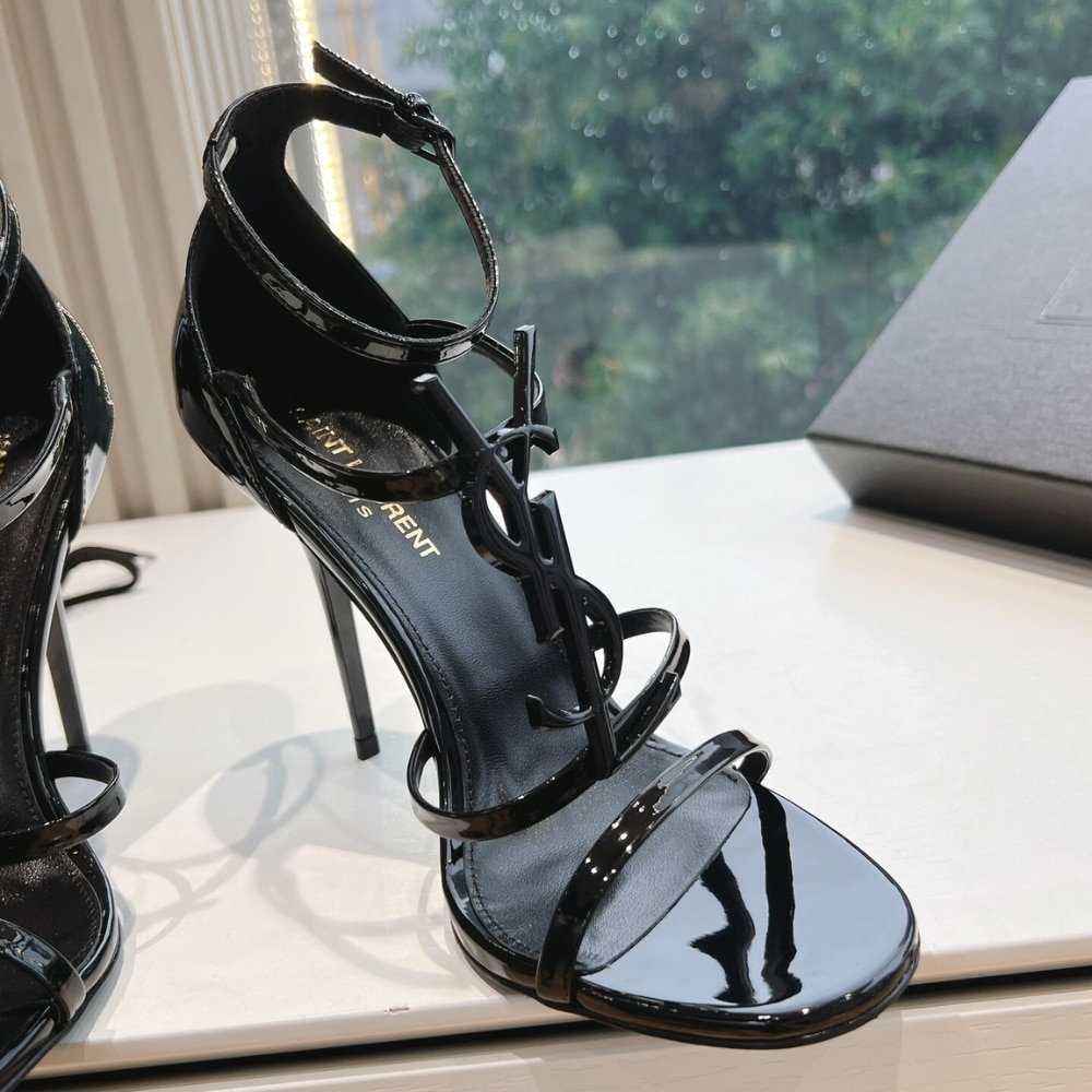 Saint Laurent Cassandra Sandals In All Black 6301090Npvv1000
